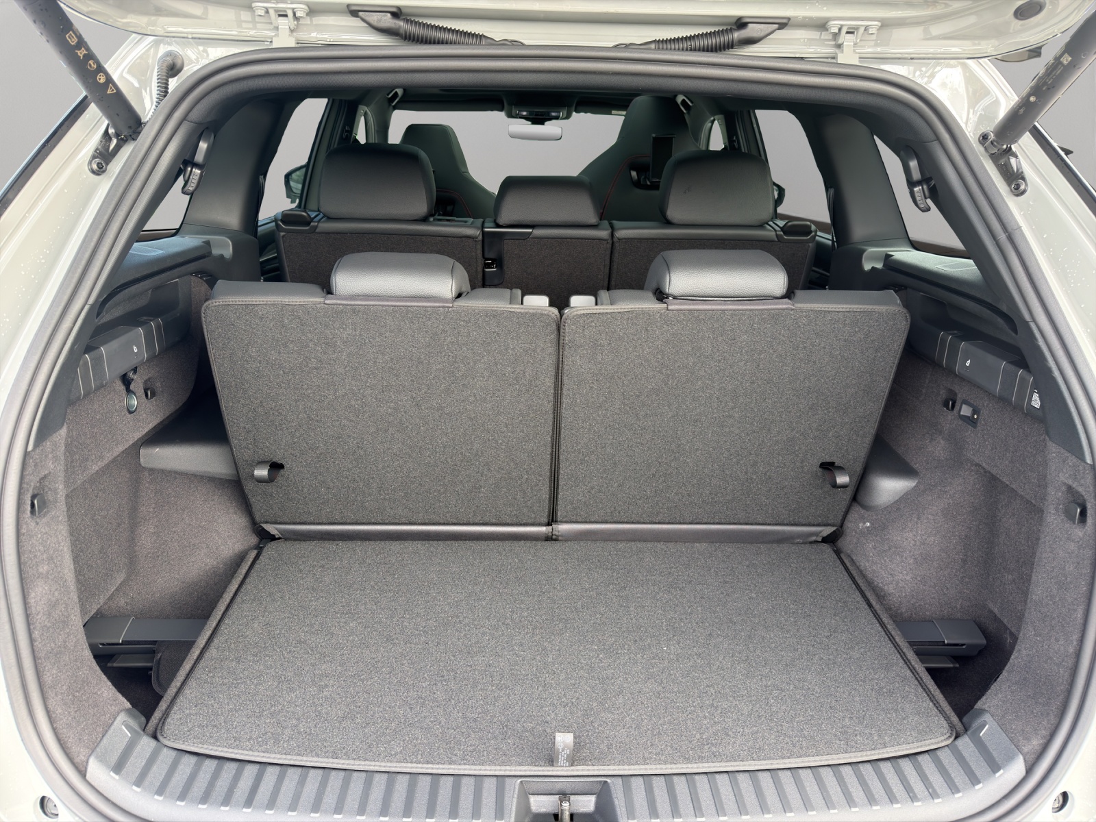 SKODA Kodiaq 2.0 TSI RS 4x4-image-18