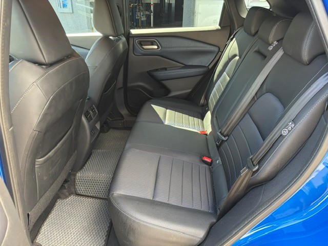 NISSAN Qashqai 1.5 VC-T Tekna-image-9