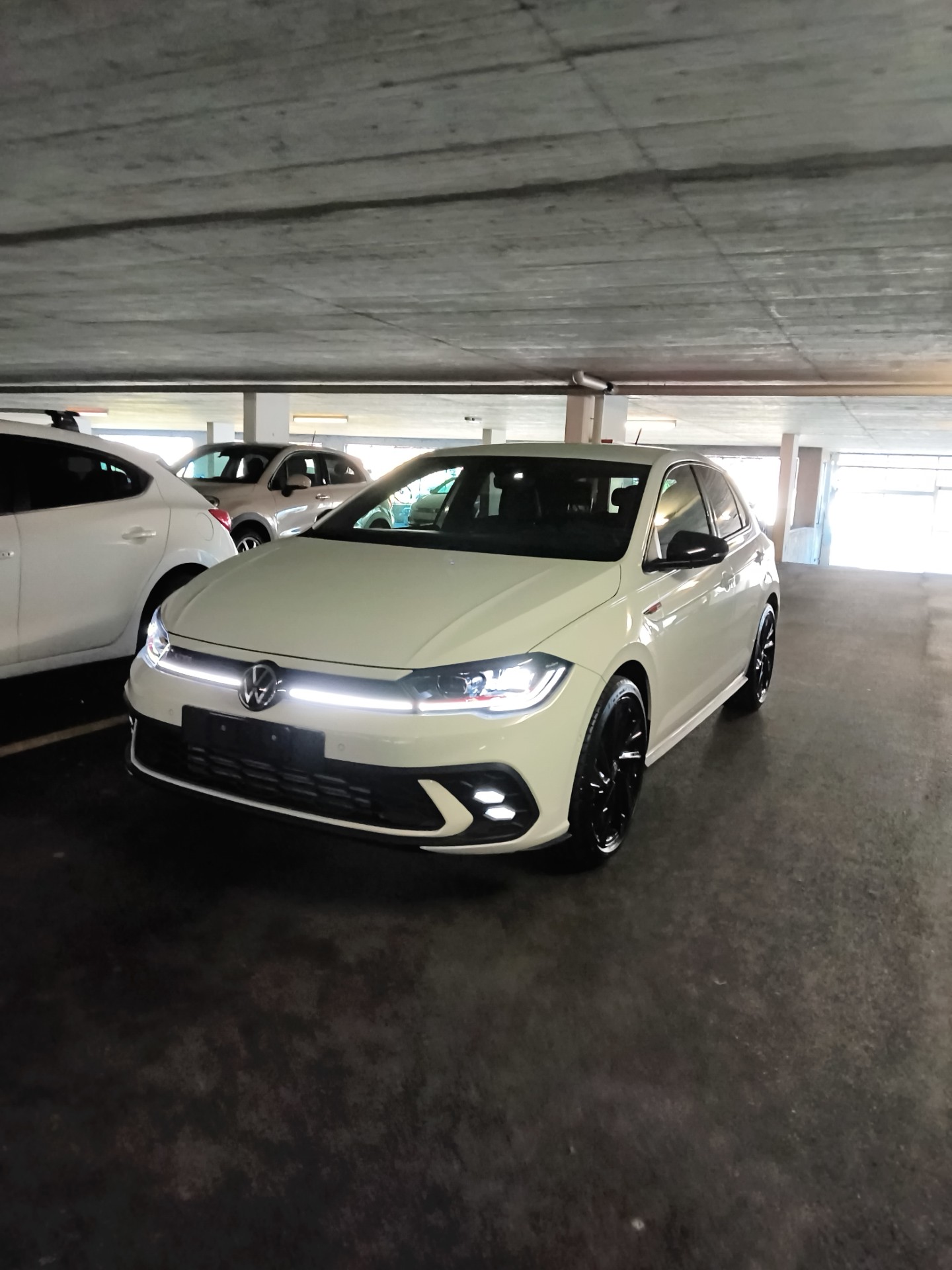 VW 2.0 TSI GTI United DSG-image-1