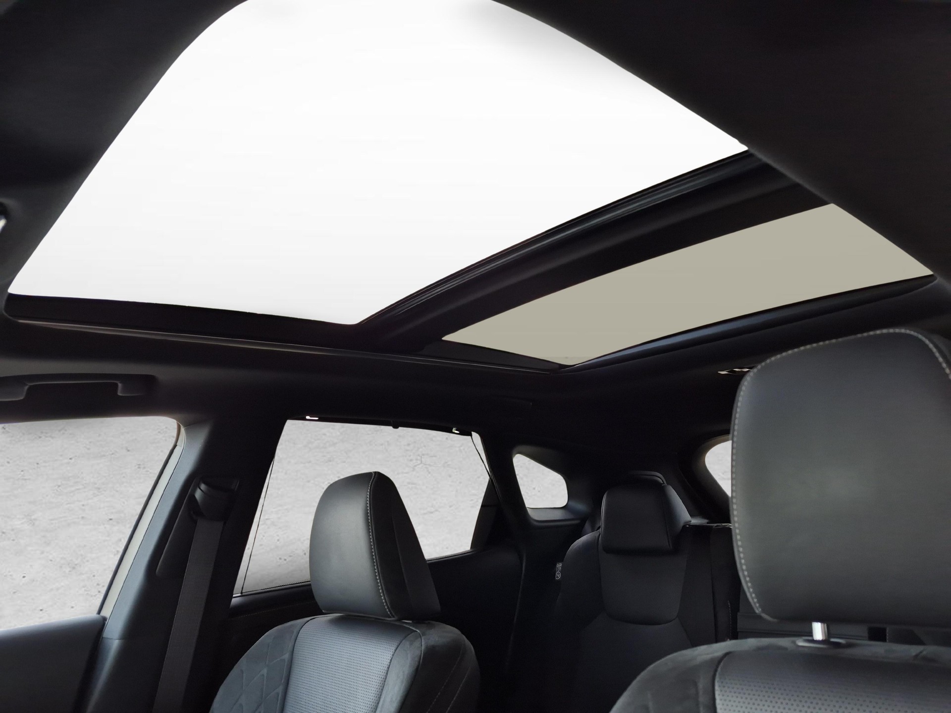 LEXUS RX 450h+ Excellence / ab 3,99% Leasing bei Abschluss einer Protect Autoversicherung-image-18