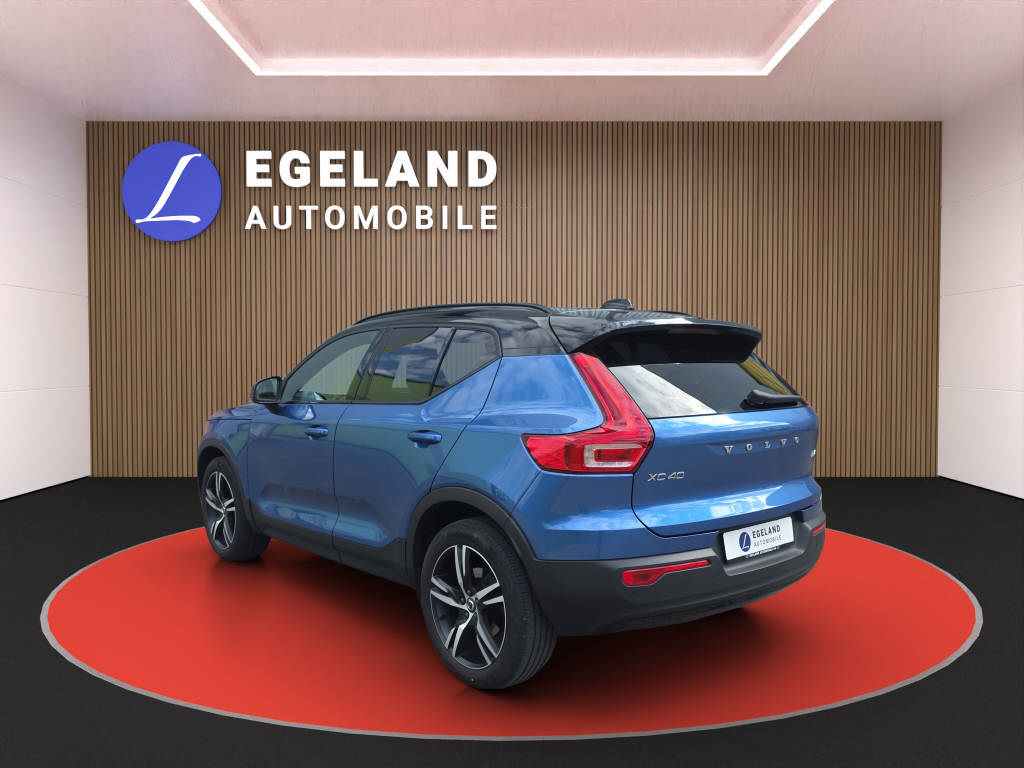 VOLVO XC40 2.0 B4 MH R-Design AWD-image-4