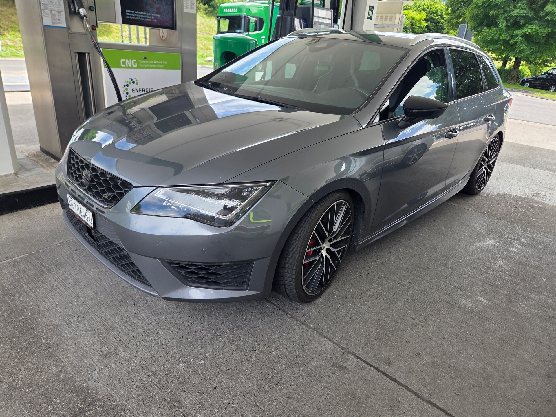 SEAT Leon ST 2.0 TSI Cupra 280 DSG-image-0