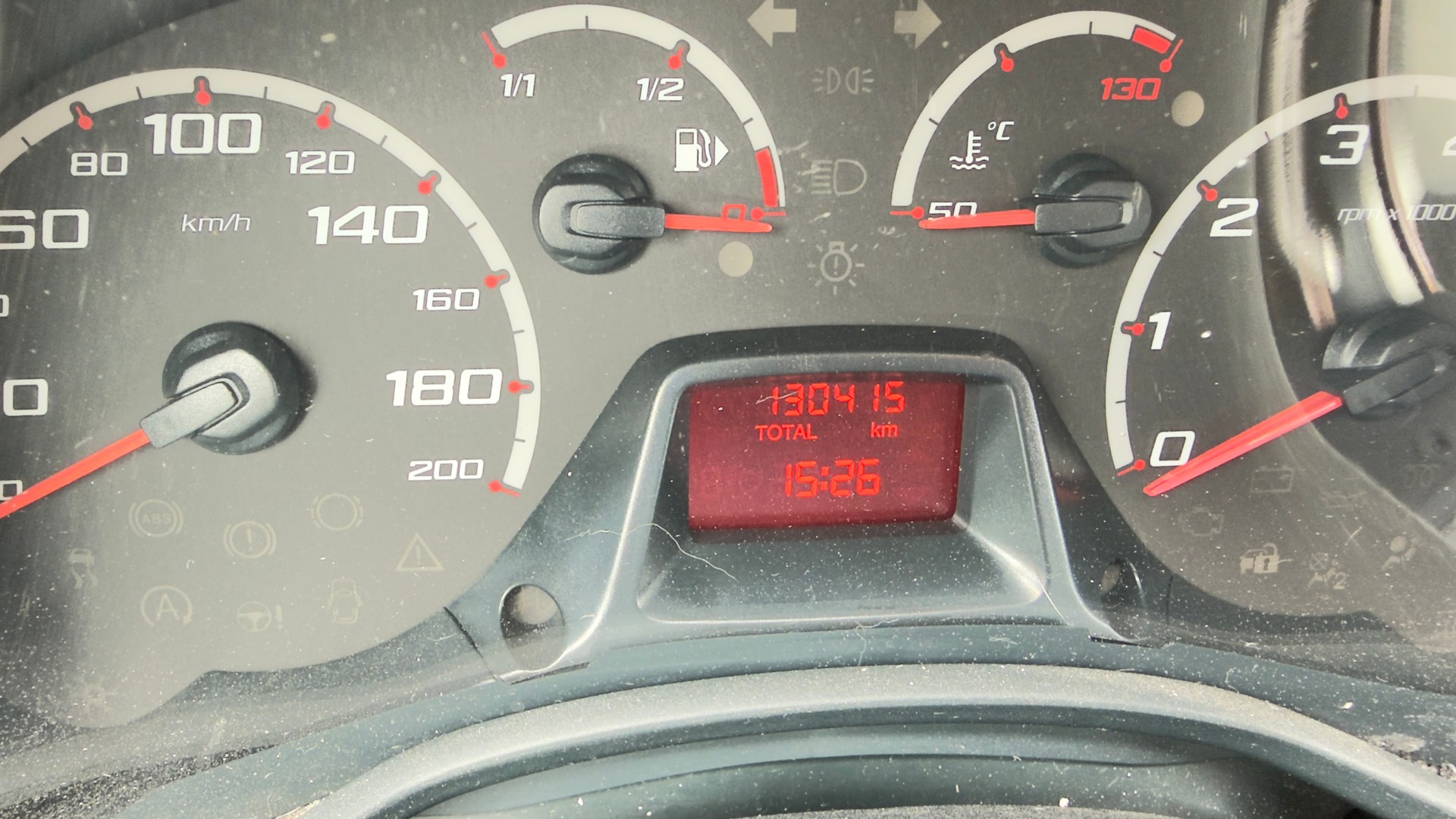 FORD KA 1.25 Ambiente-image-11