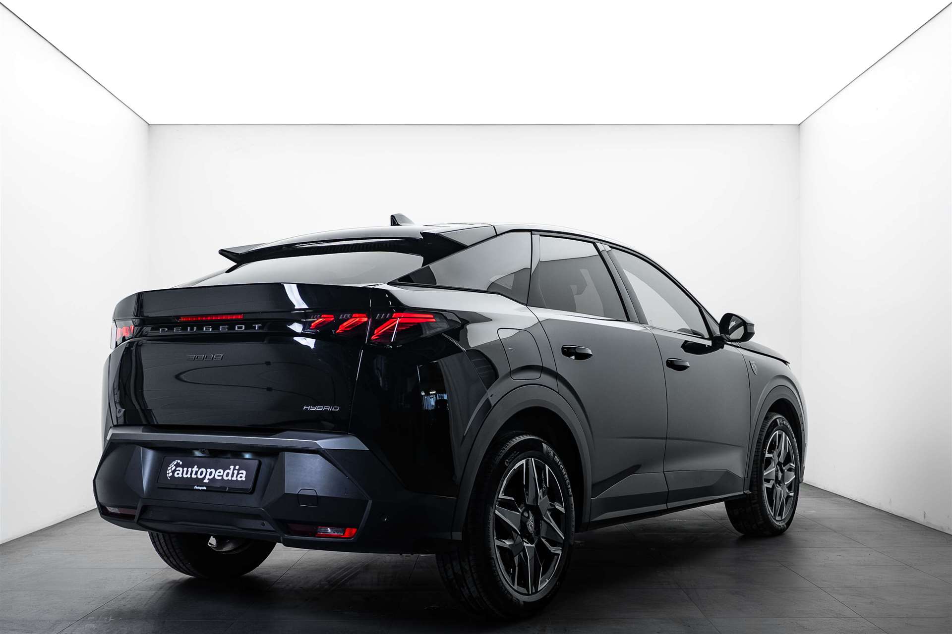 PEUGEOT 3008 145 GT Hybrid e-DCS-Automat-image-2