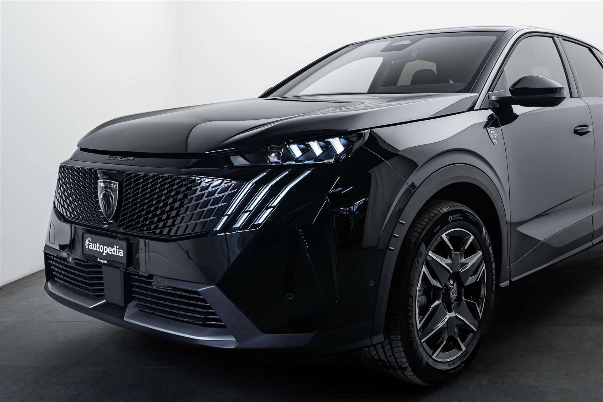 PEUGEOT 3008 145 GT Hybrid e-DCS-Automat-image-1