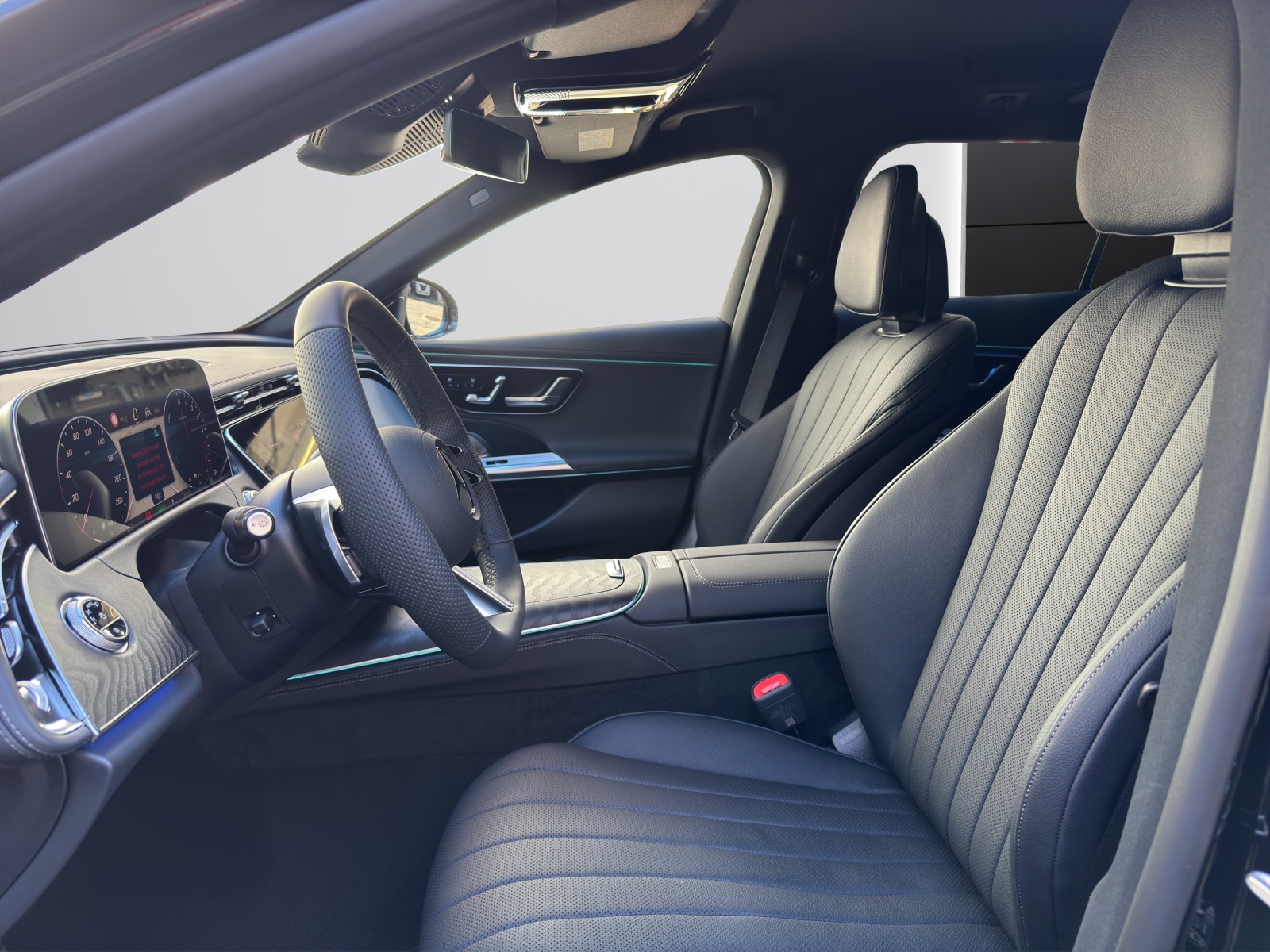 Image MERCEDES-BENZ E-300 E 300 de 4Matic EQ Hybrid 9G-Tronic