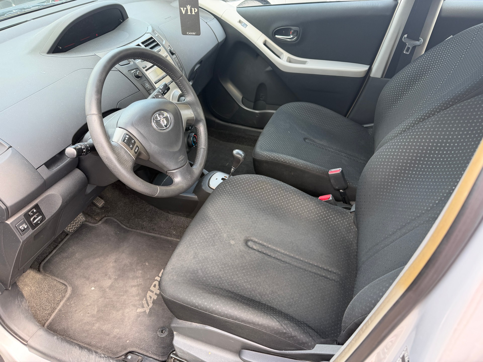 TOYOTA Yaris 1.4 D-4D Linea Luna Multimode-image-5