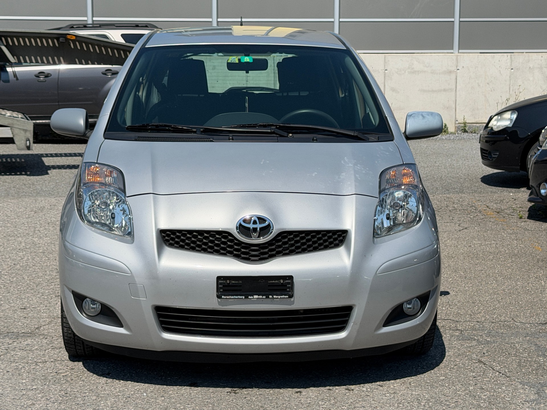 TOYOTA Yaris 1.4 D-4D Linea Luna Multimode-image-3