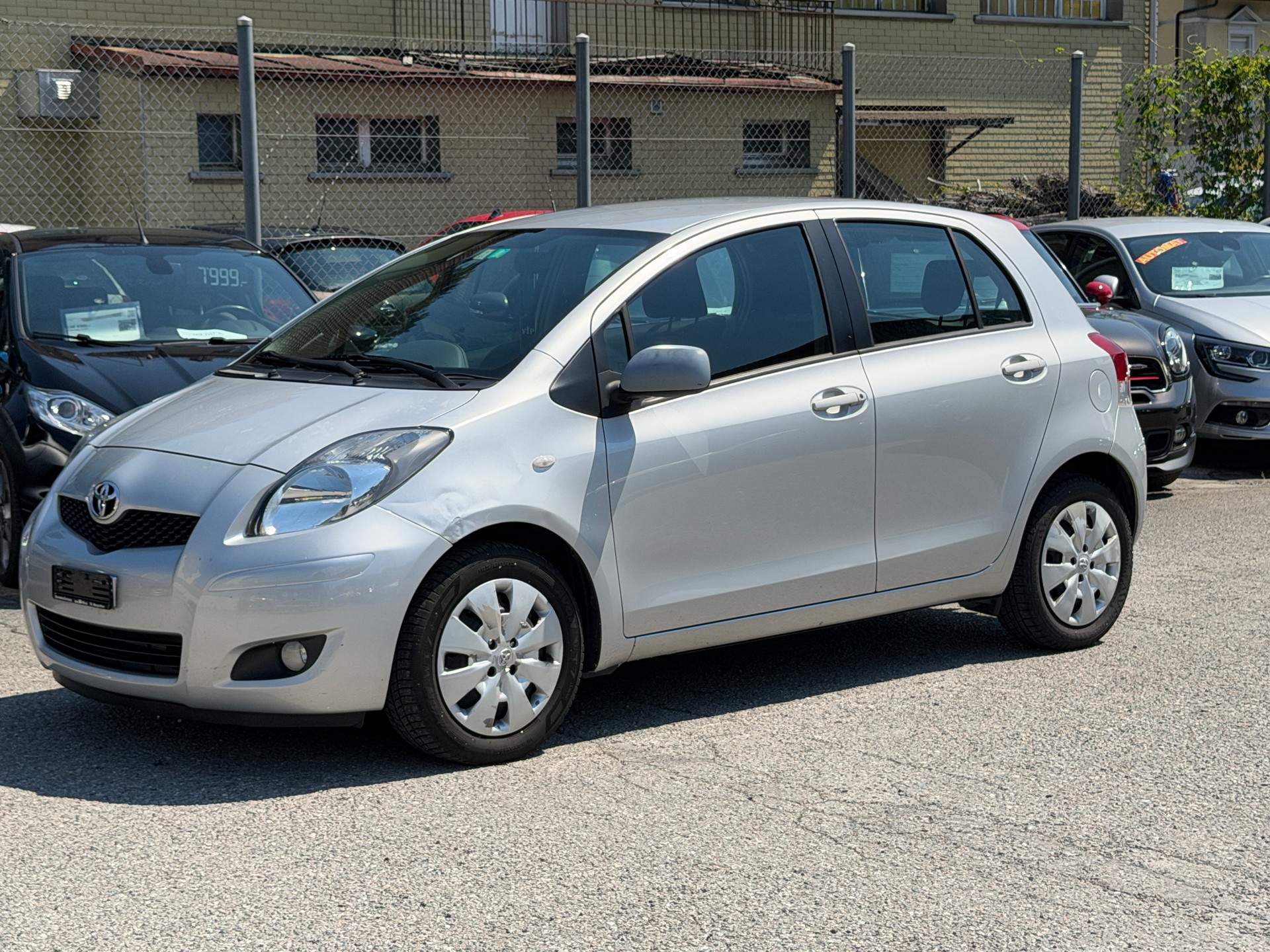 TOYOTA Yaris 1.4 D-4D Linea Luna Multimode-image-4