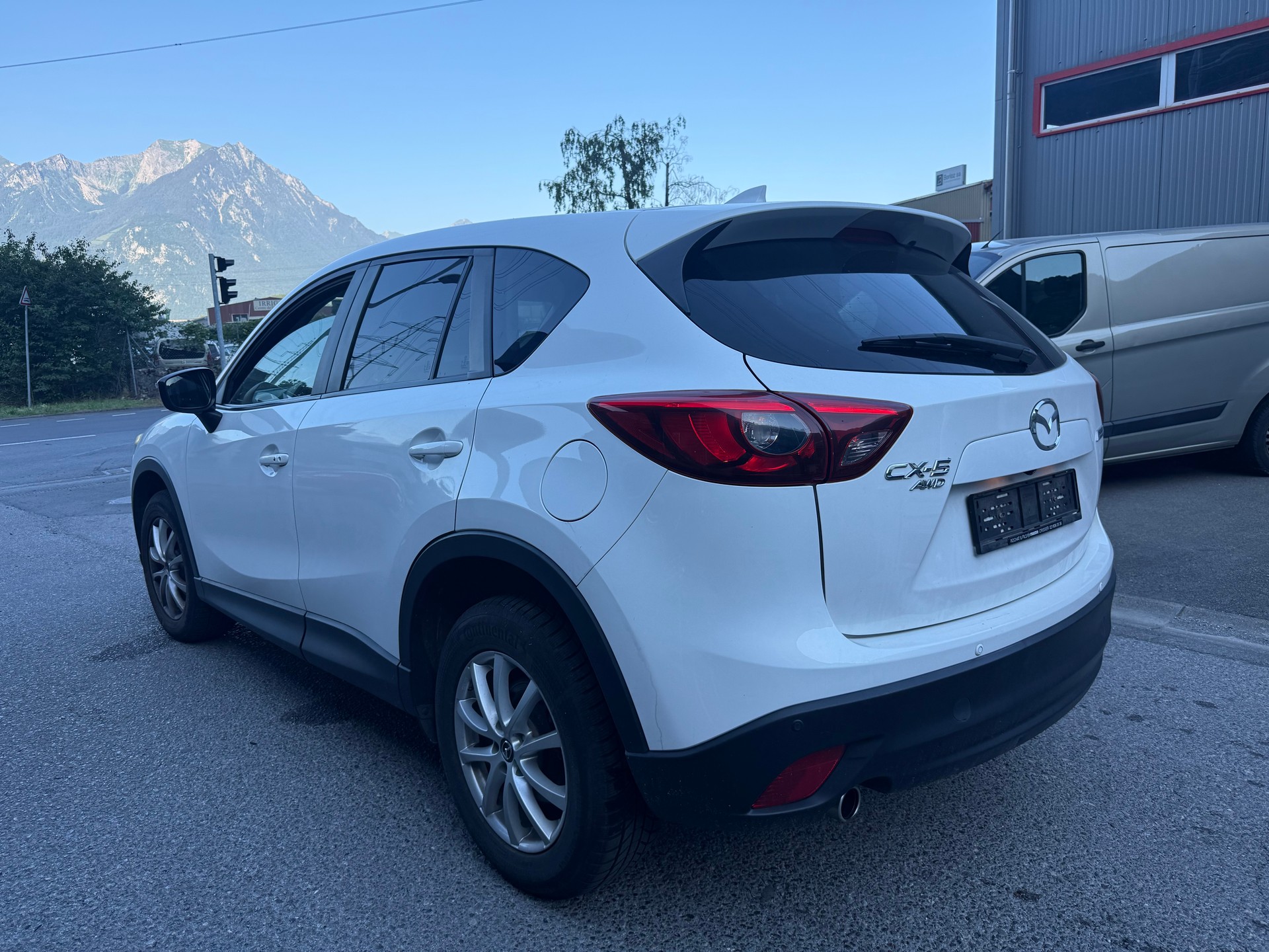 MAZDA CX-5 2.2 D HP Revolution AWD-image-3