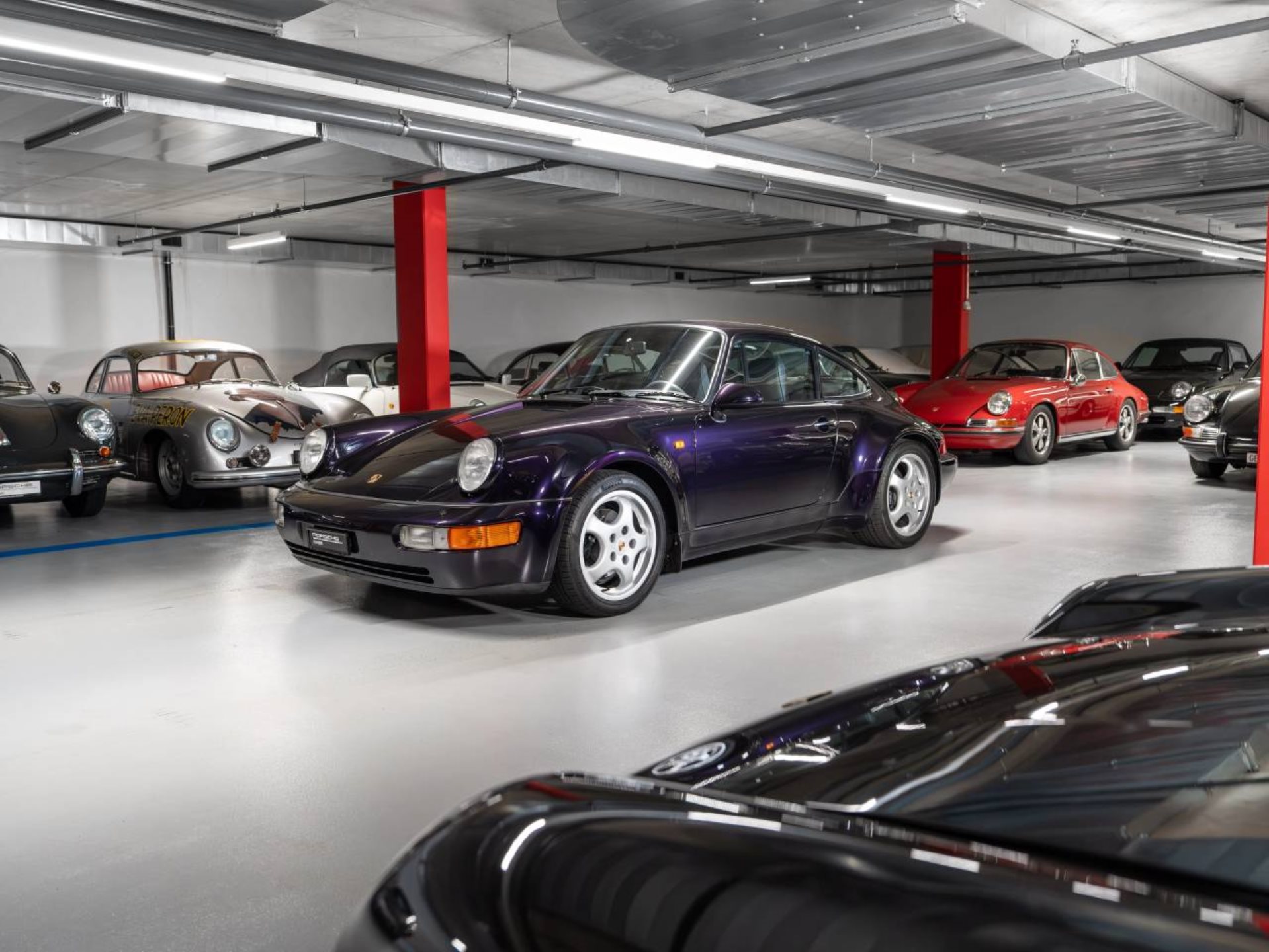 PORSCHE 911 Carrera 4 Coupé Turbo-Look-image-0