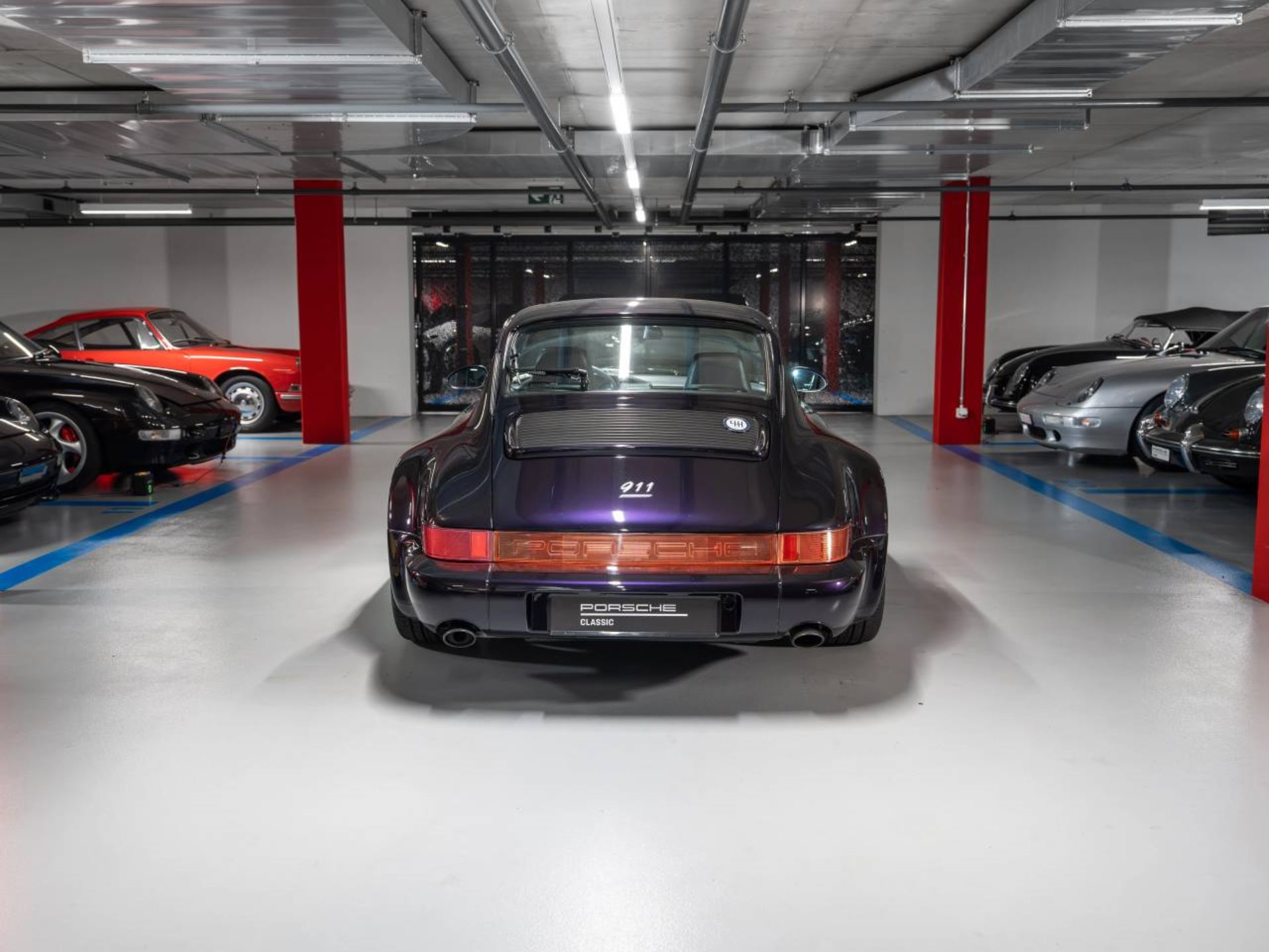 PORSCHE 911 Carrera 4 Coupé Turbo-Look-image-6