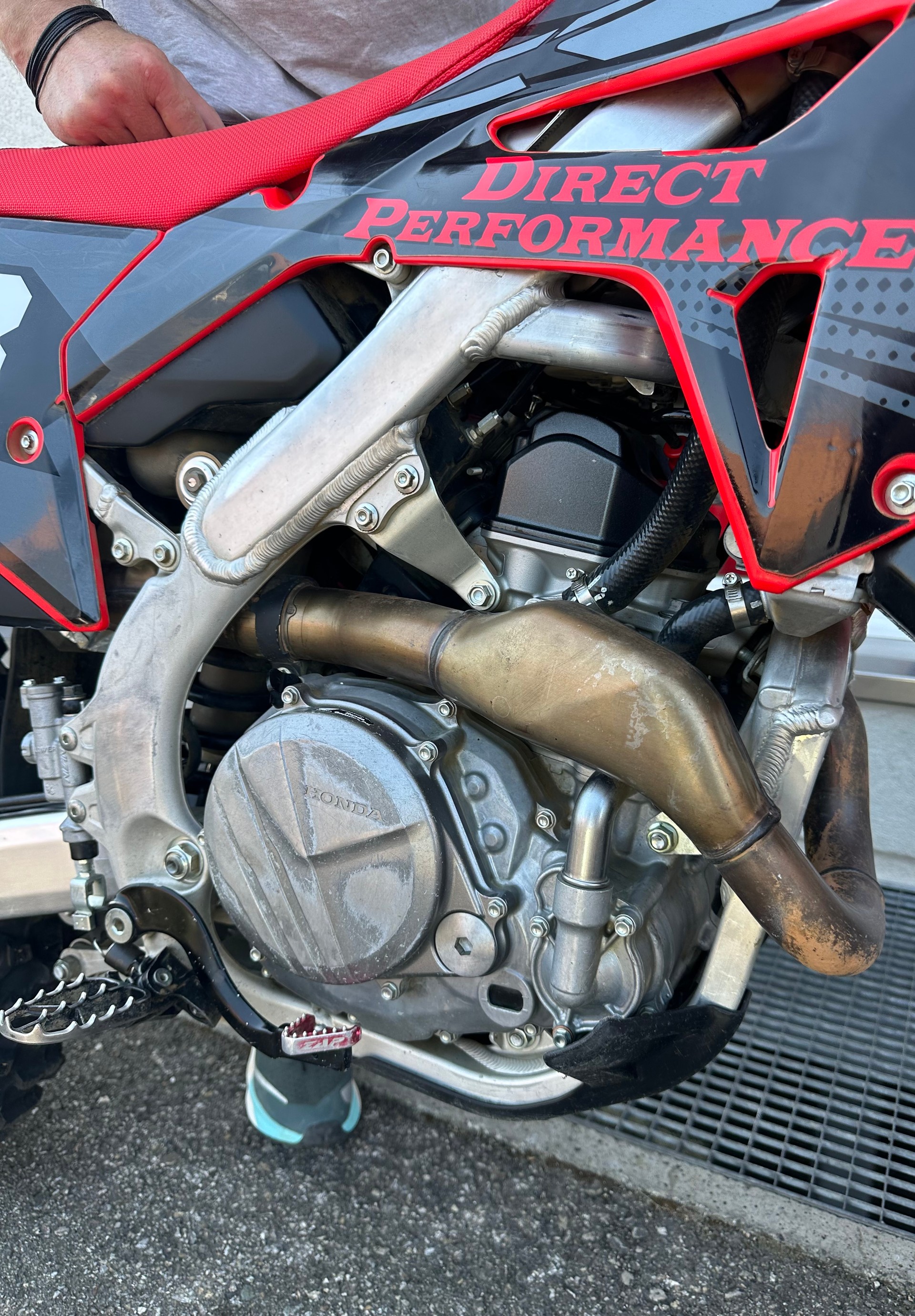 HONDA R-showroom-element-3
