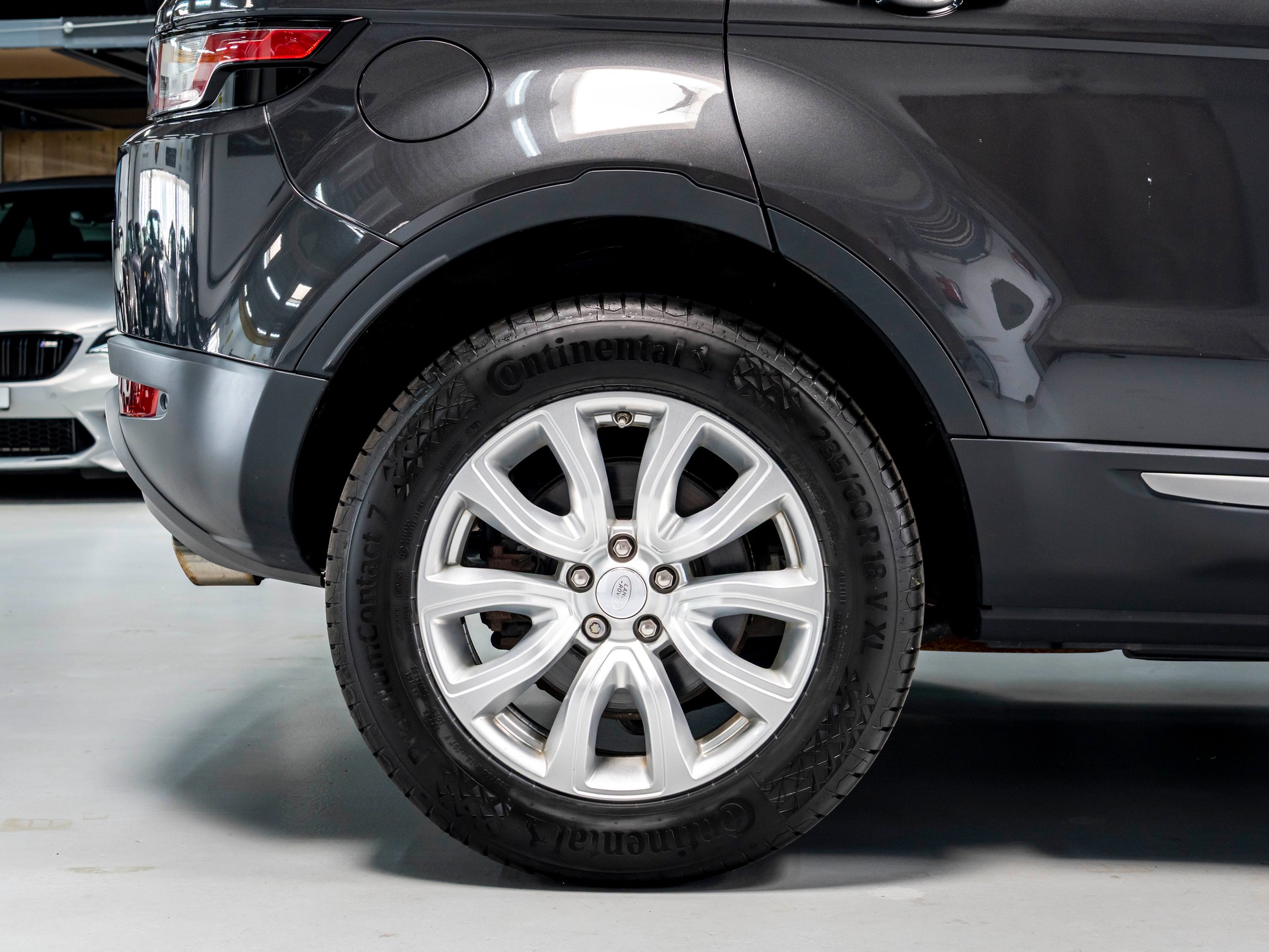 LAND ROVER Range Rover Evoque 2.0 Si4 SE Advantage AT9-image-9