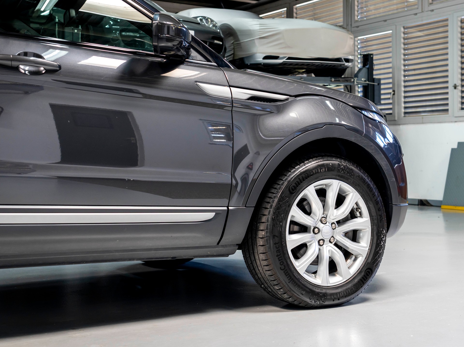 LAND ROVER Range Rover Evoque 2.0 Si4 SE Advantage AT9-image-12