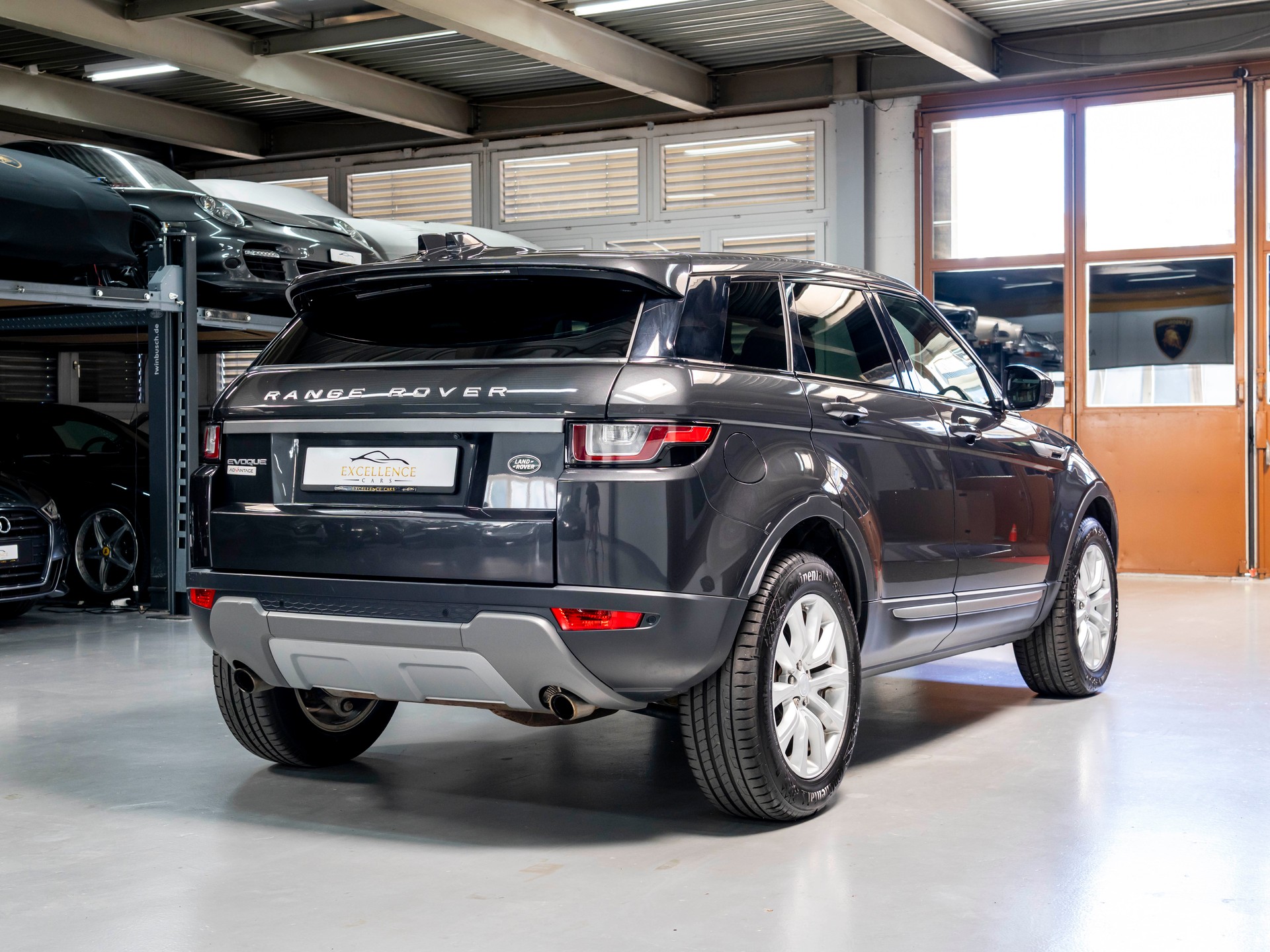 LAND ROVER Range Rover Evoque 2.0 Si4 SE Advantage AT9-image-5