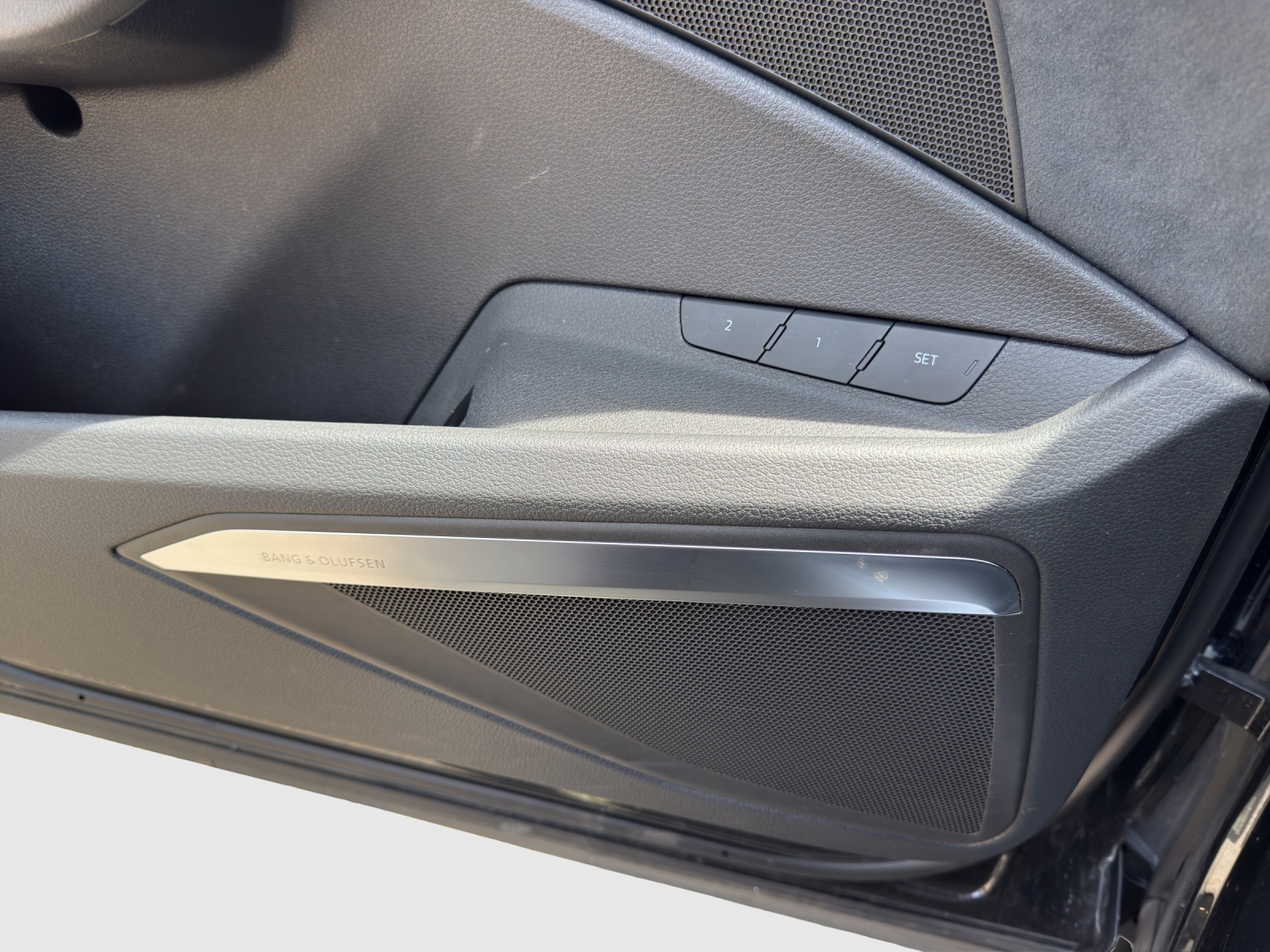 AUDI e-tron 55 Sportback S Line Black Edition quattro-image-15
