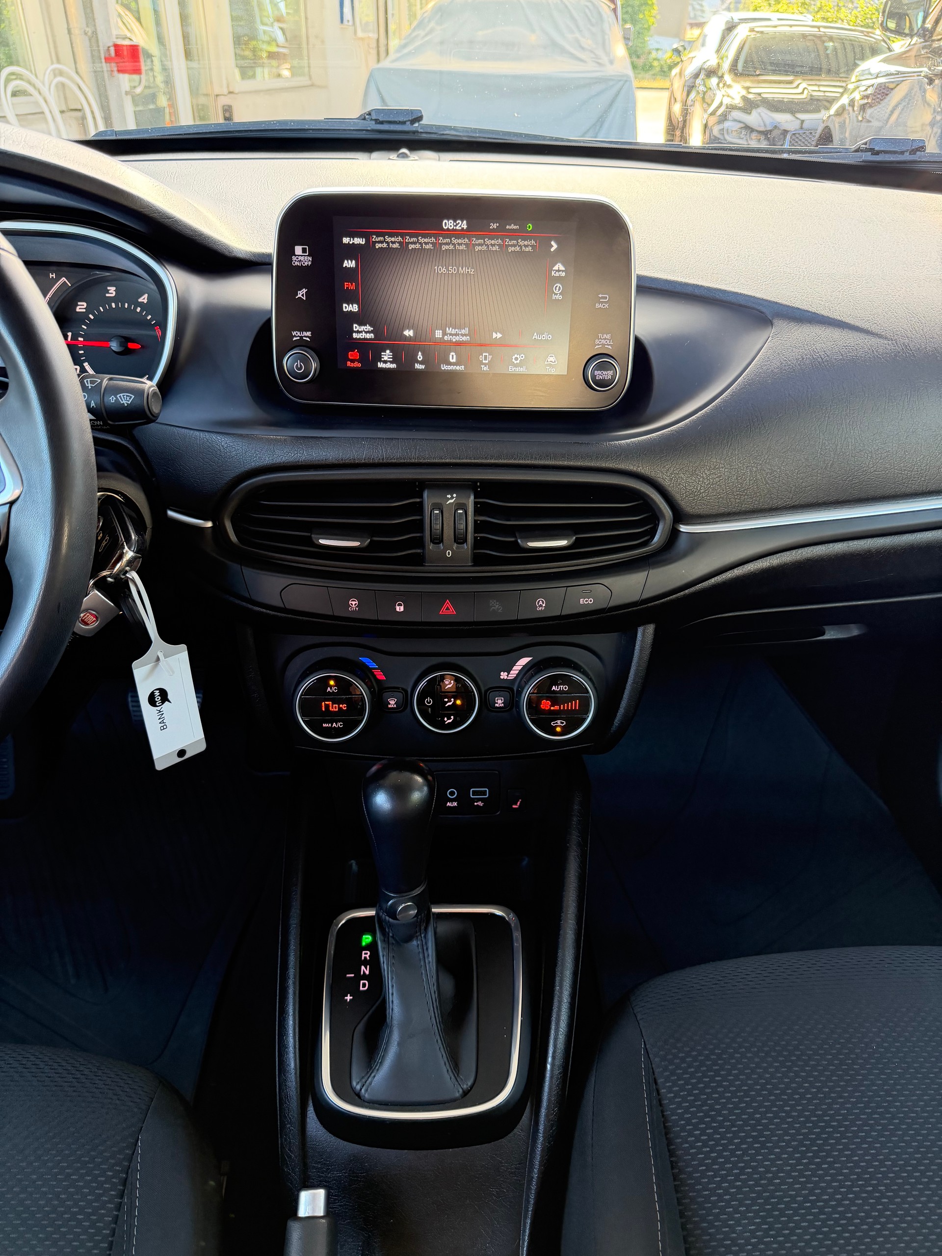 FIAT Tipo 1.6MJ Station Wagon Lounge DCT-image-10