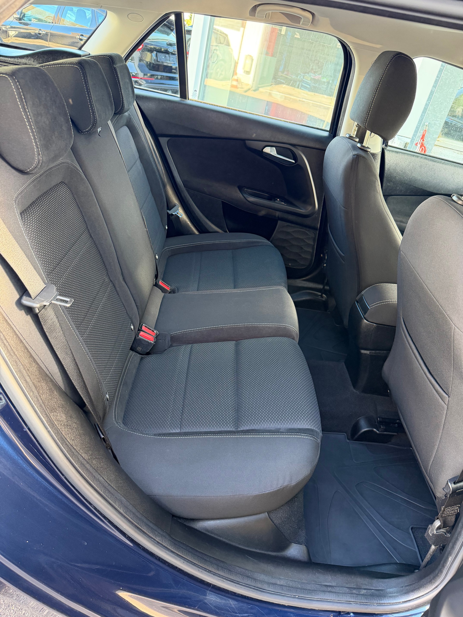 FIAT Tipo 1.6MJ Station Wagon Lounge DCT-image-12