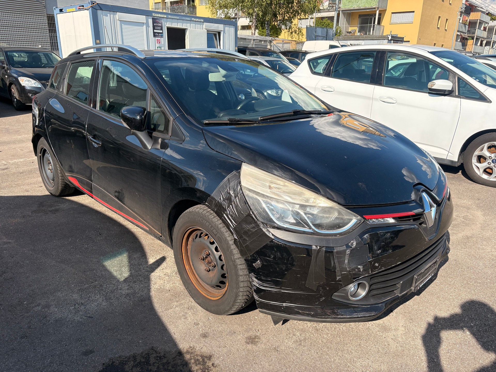 RENAULT Clio Grandtour 1.2 16V T Swiss Edition EDC-image-1