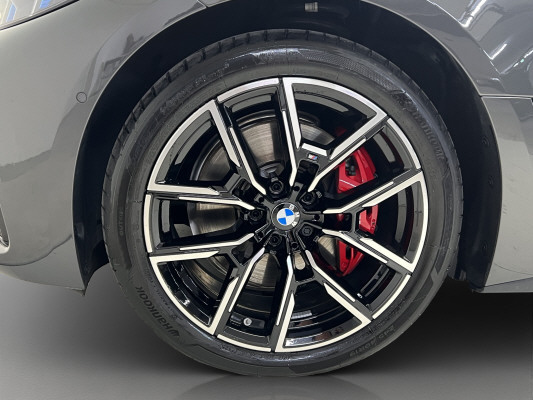 BMW i4 xDrive 40 M Sport Pro-image-7