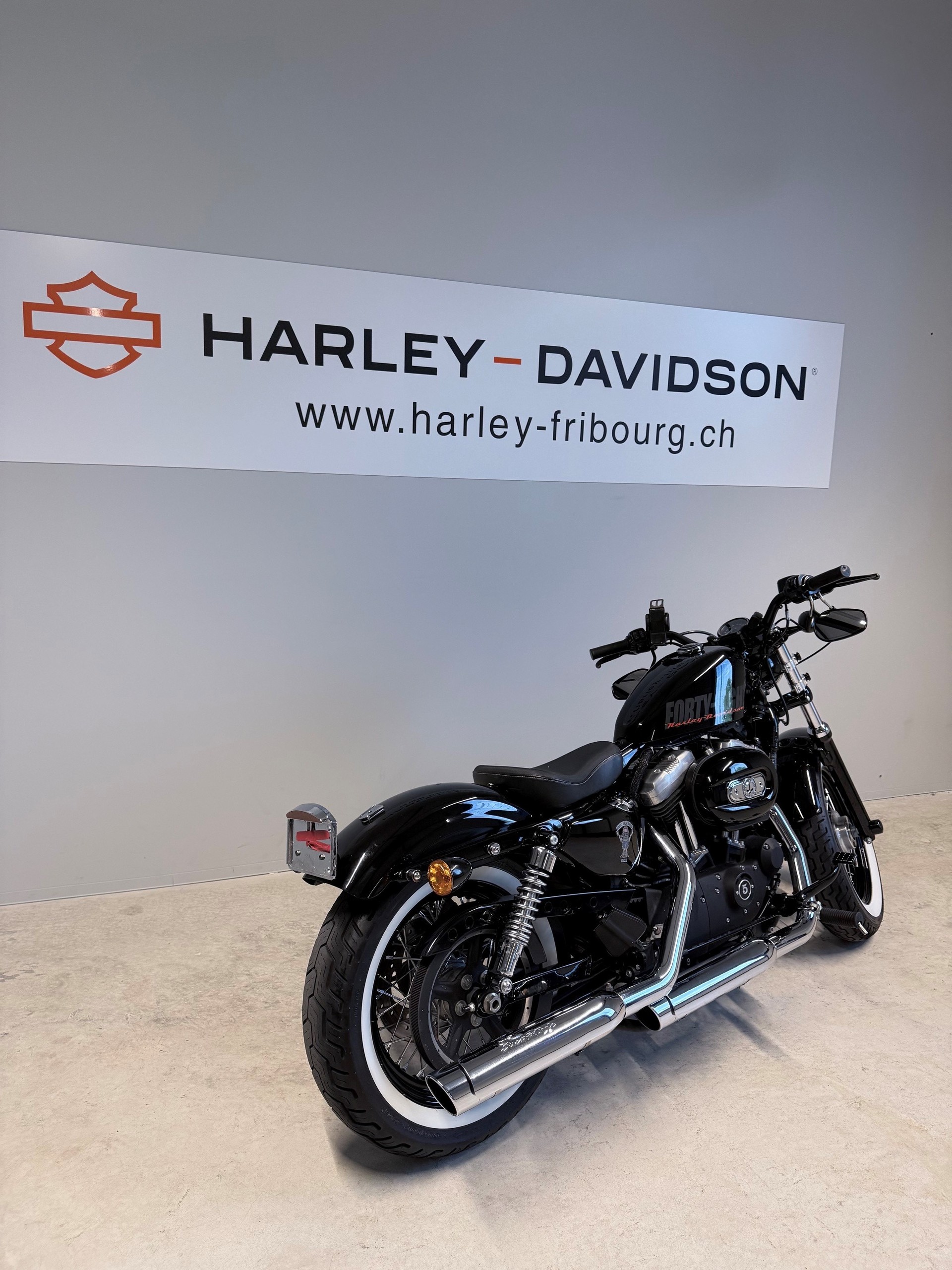 HARLEY-DAVIDSON XL 1200 X Forty Eight ABS-showroom-element-1