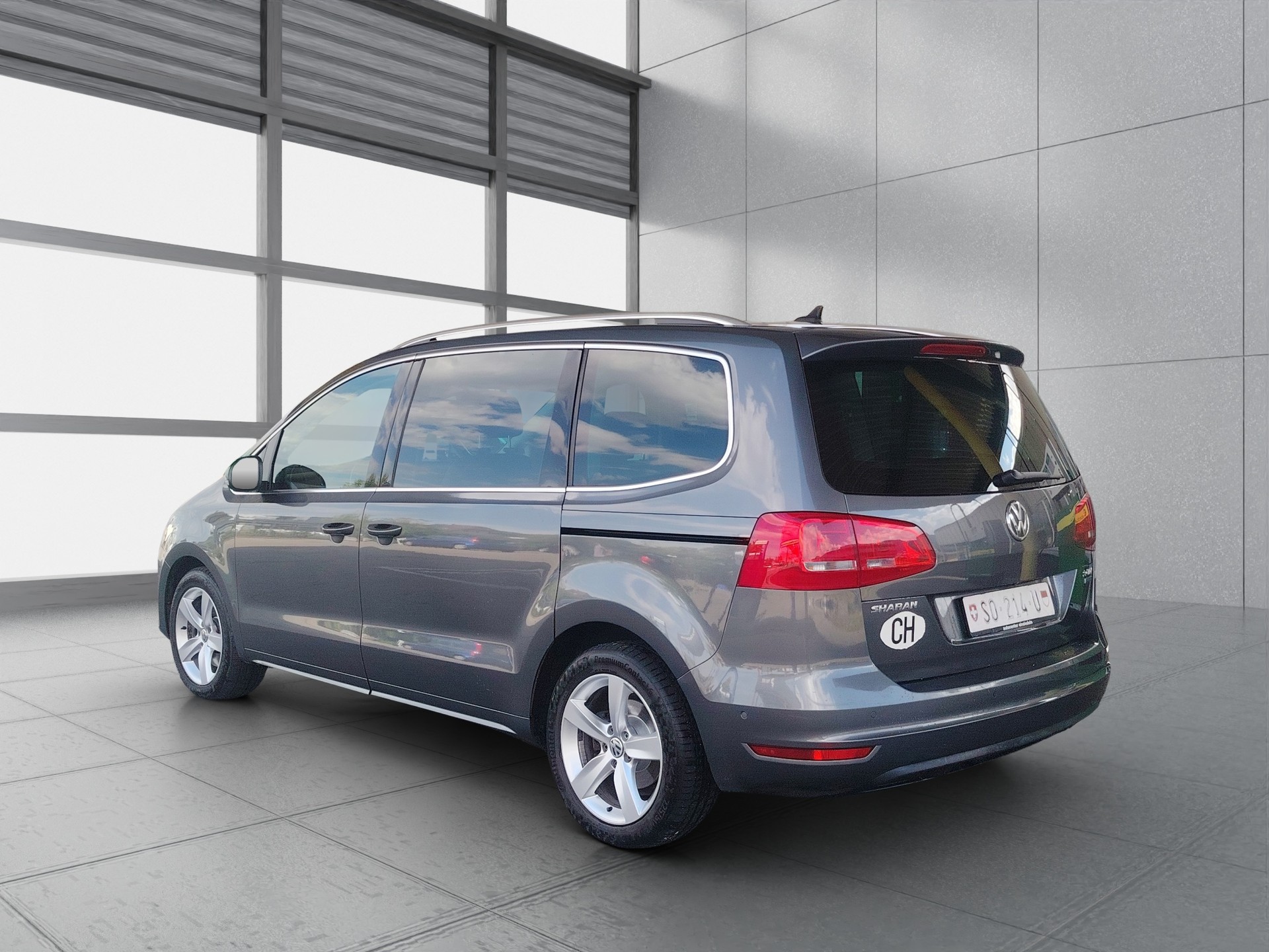 VW Sharan 2.0 TDI BMT Comfortline DSG-image-4