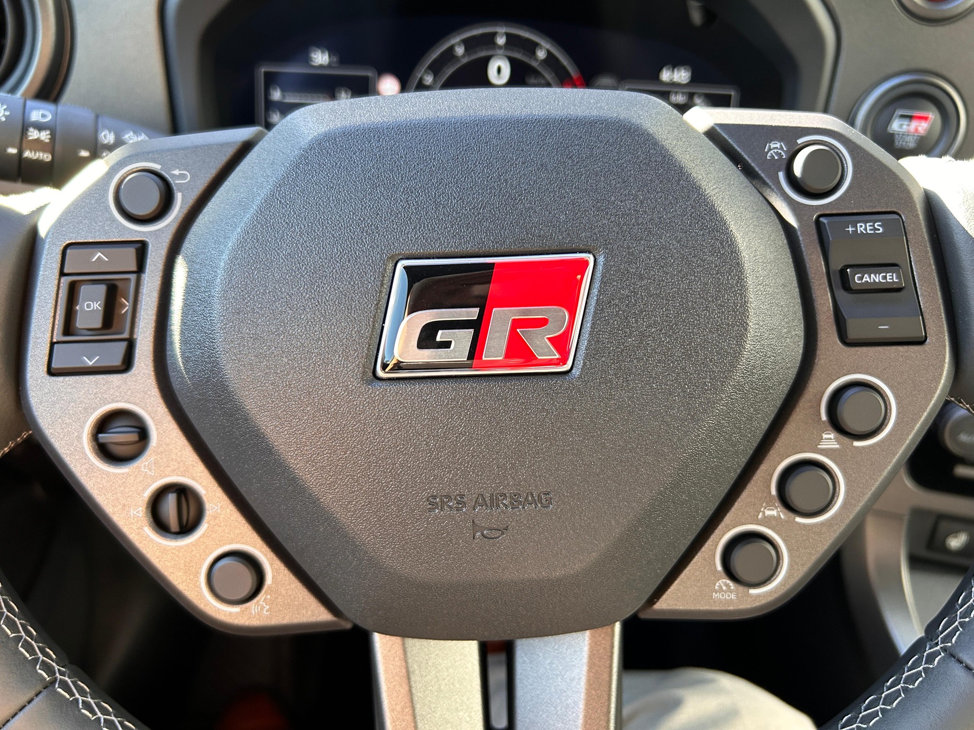 TOYOTA GR Yaris 1.6 Turbo Sport 4x4-image-12