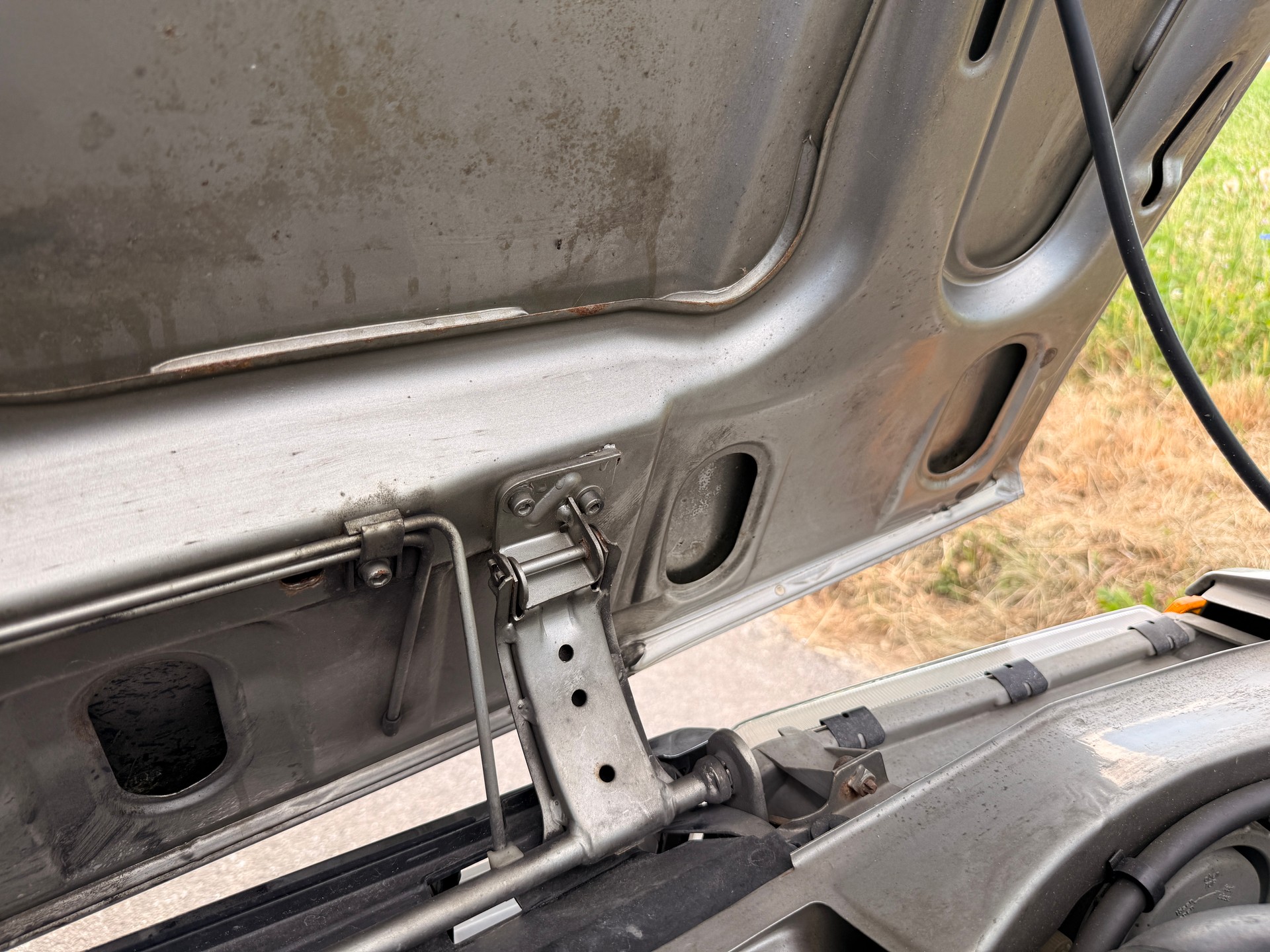 VOLVO 360 GL-image-15