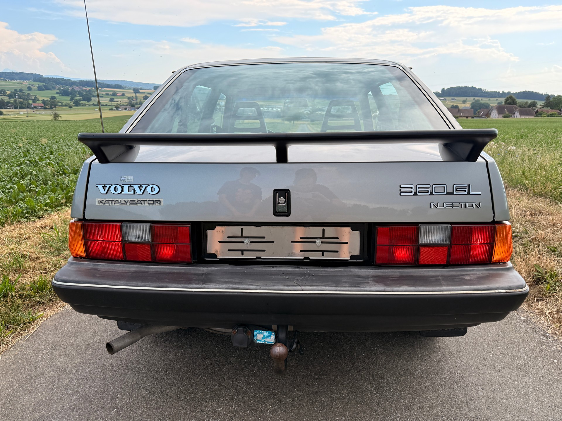 VOLVO 360 GL-image-2