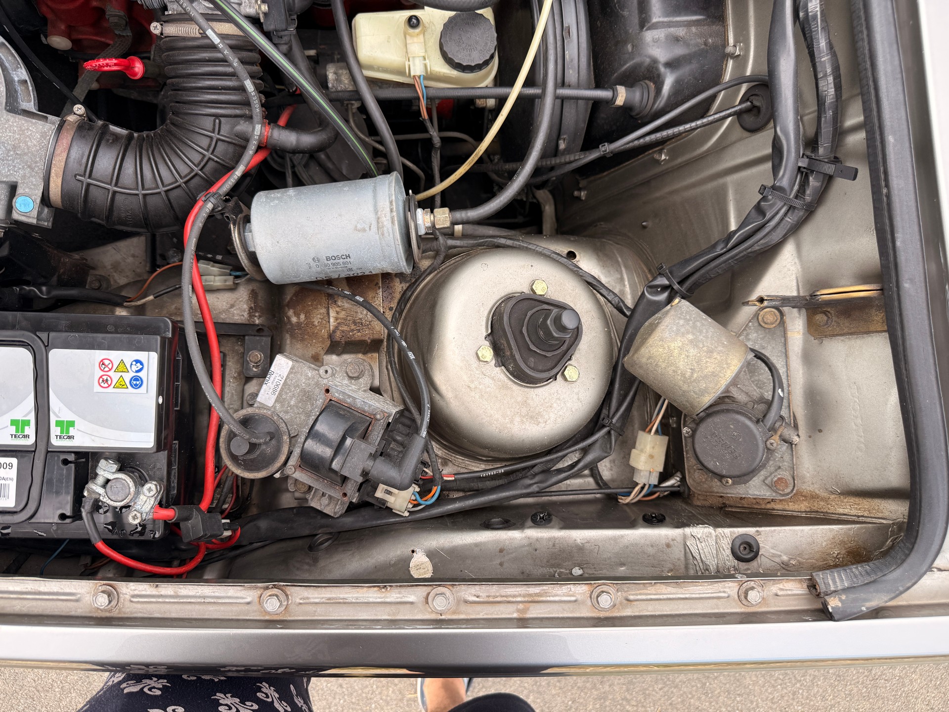 VOLVO 360 GL-image-16