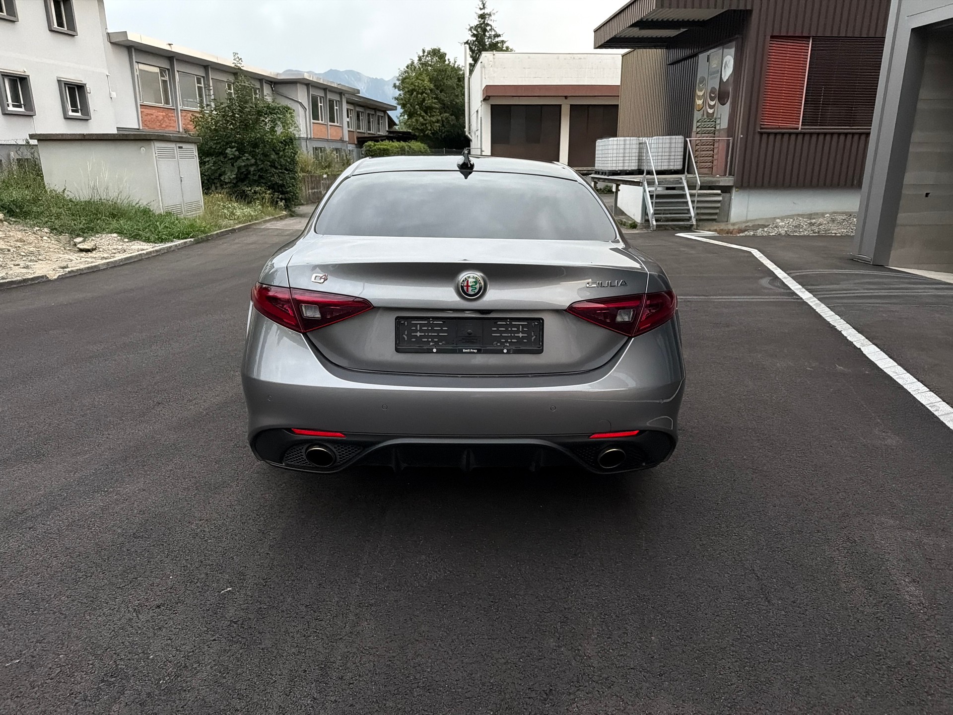 ALFA ROMEO Giulia 2.0 Veloce Q4 Automatic-image-3