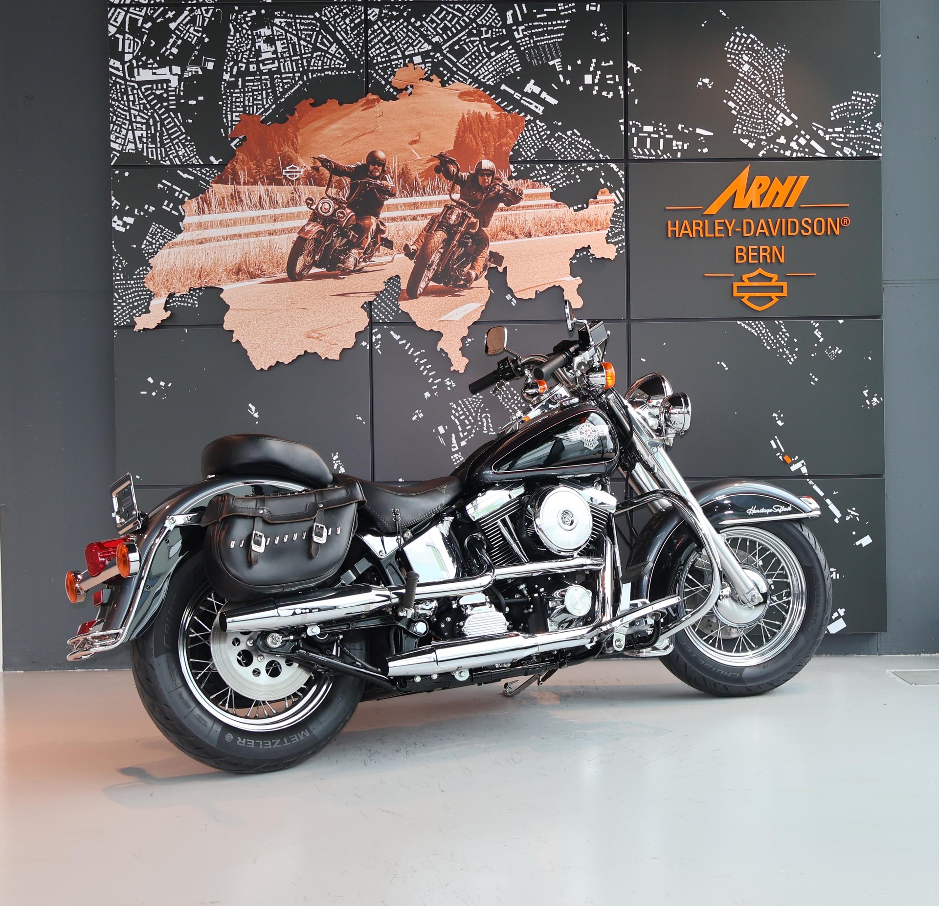 HARLEY-DAVIDSON FLSTN Heritage Special-image-1