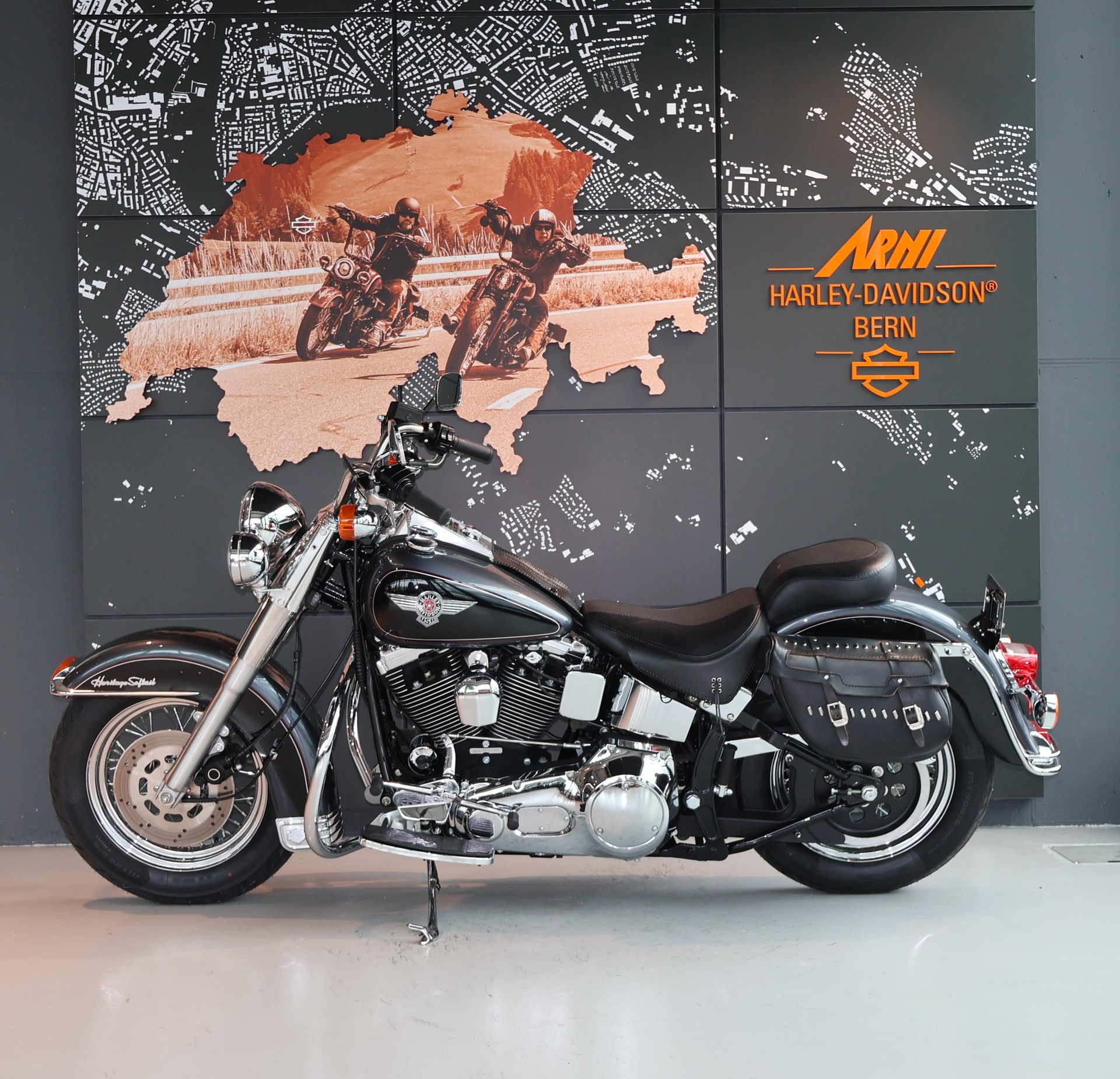 HARLEY-DAVIDSON FLSTN Heritage Special-image-3