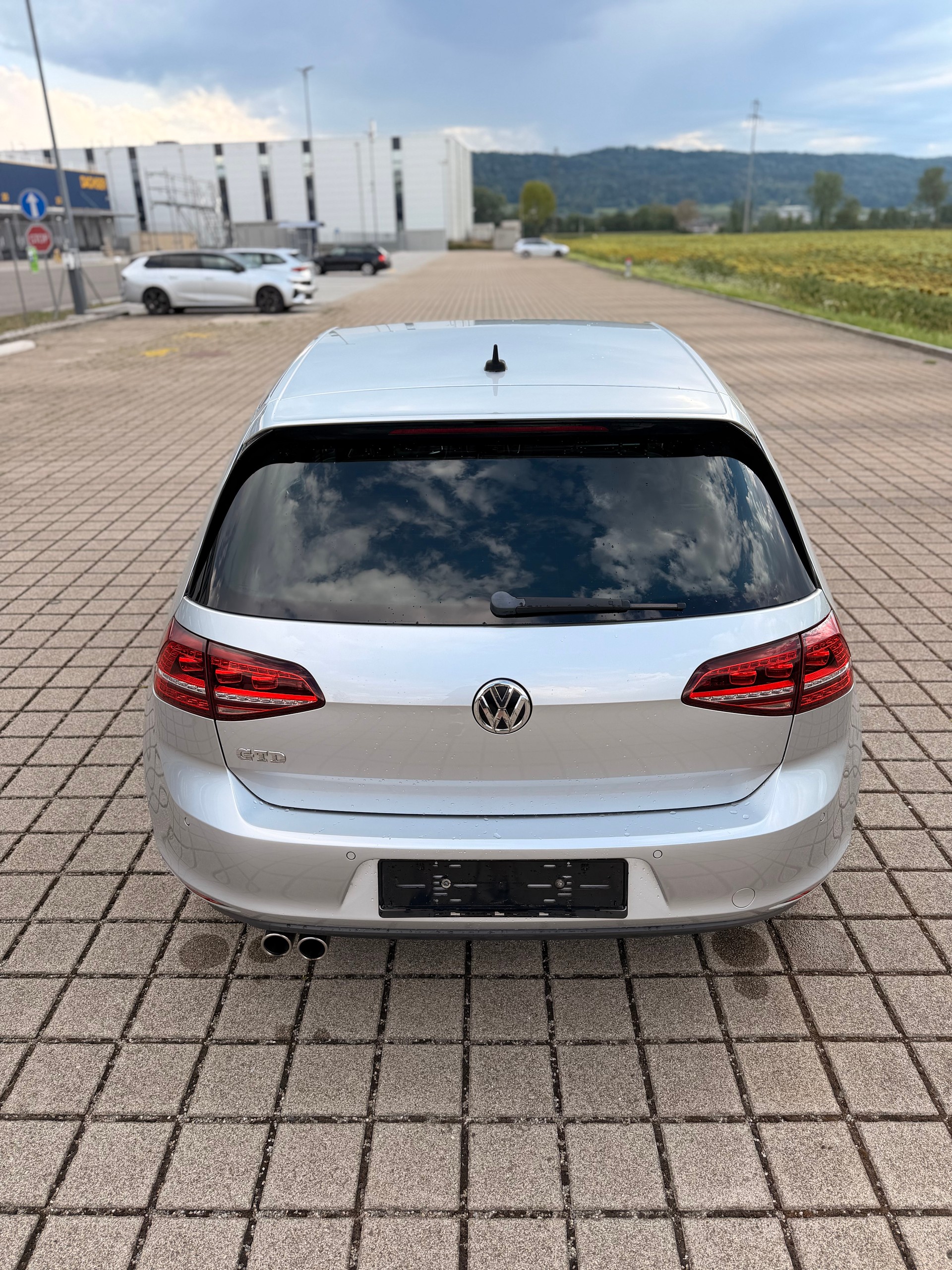 VW Golf 2.0 TDI GTD DSG-image-12