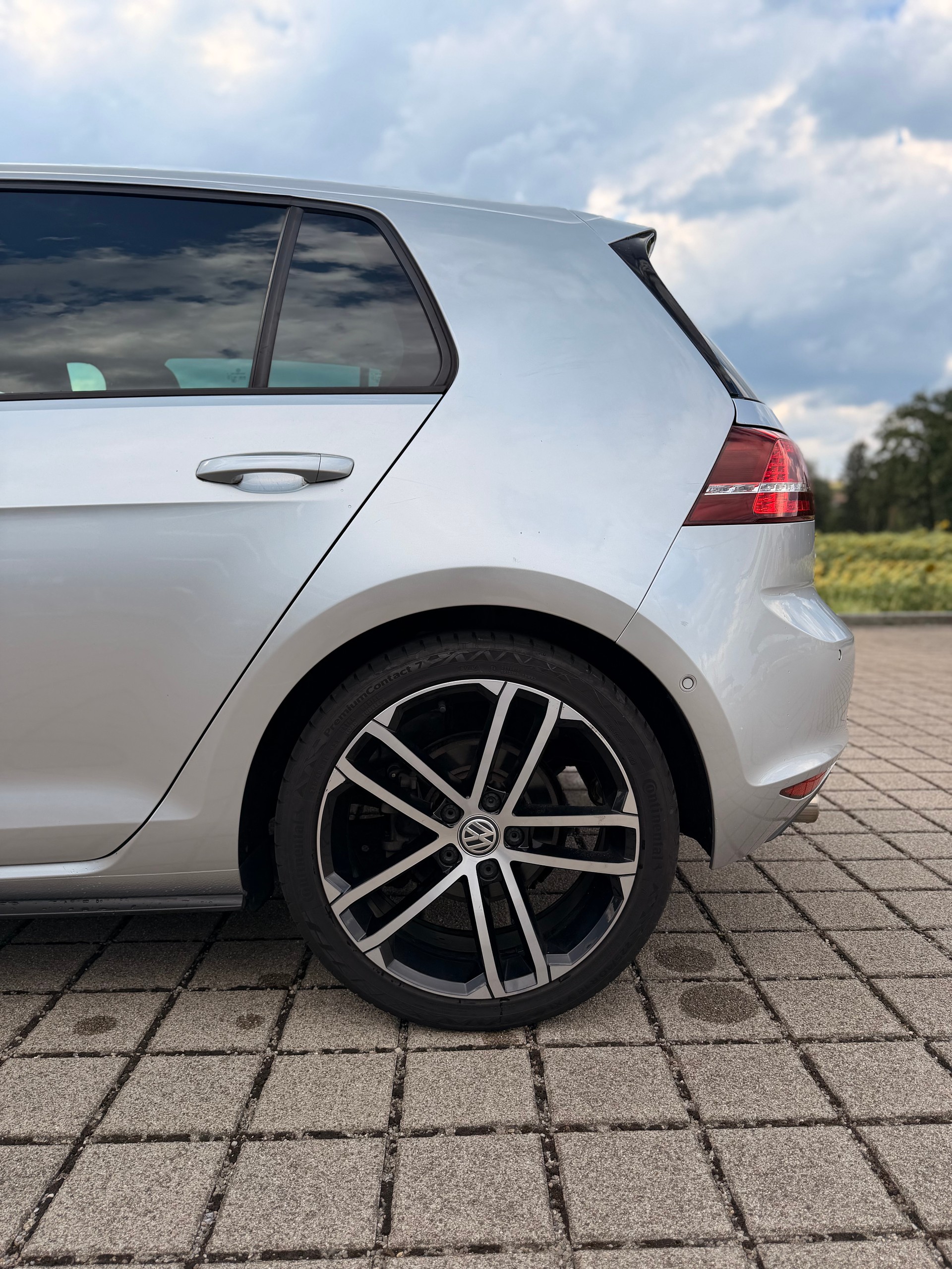 VW Golf 2.0 TDI GTD DSG-image-15