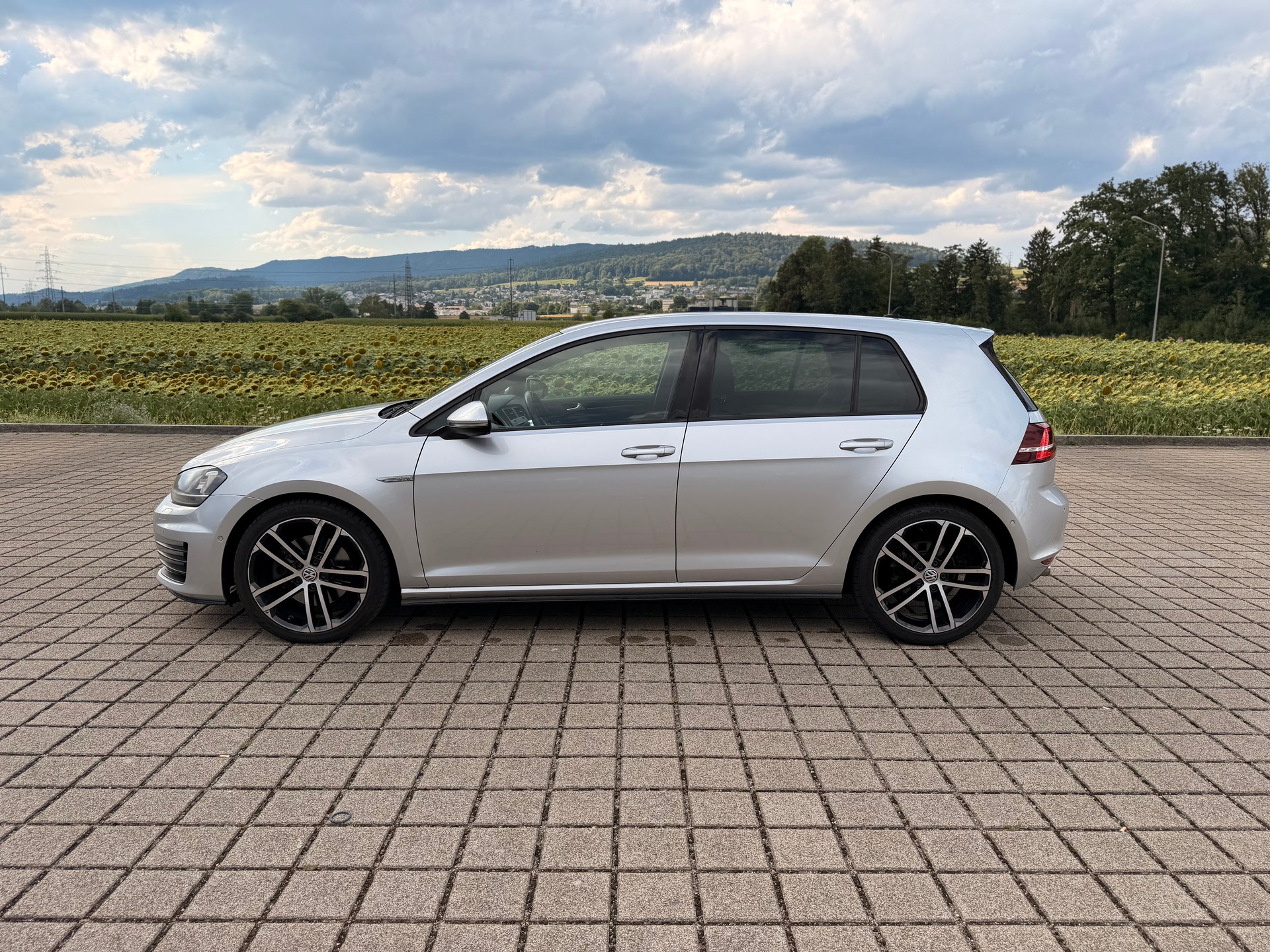 VW Golf 2.0 TDI GTD DSG-image-16