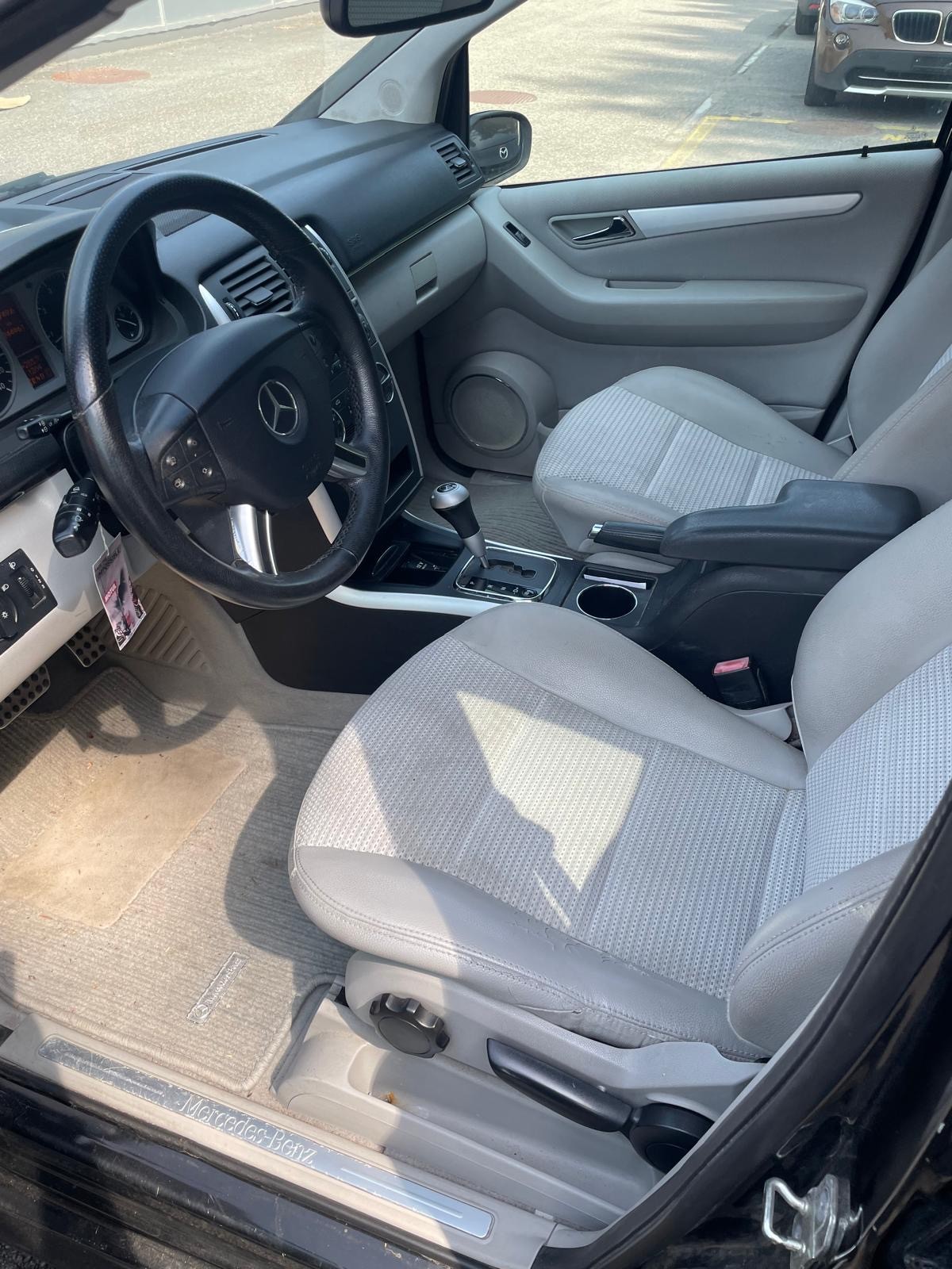 MERCEDES-BENZ B 200-image-7