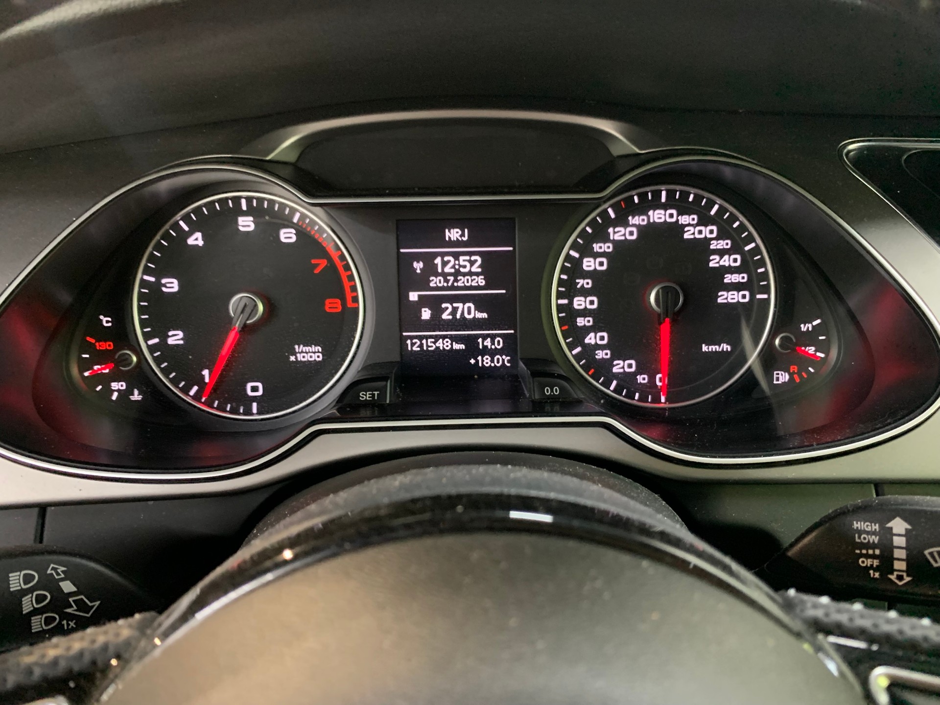 AUDI A4 Avant 1.8 TFSI quattro-image-17