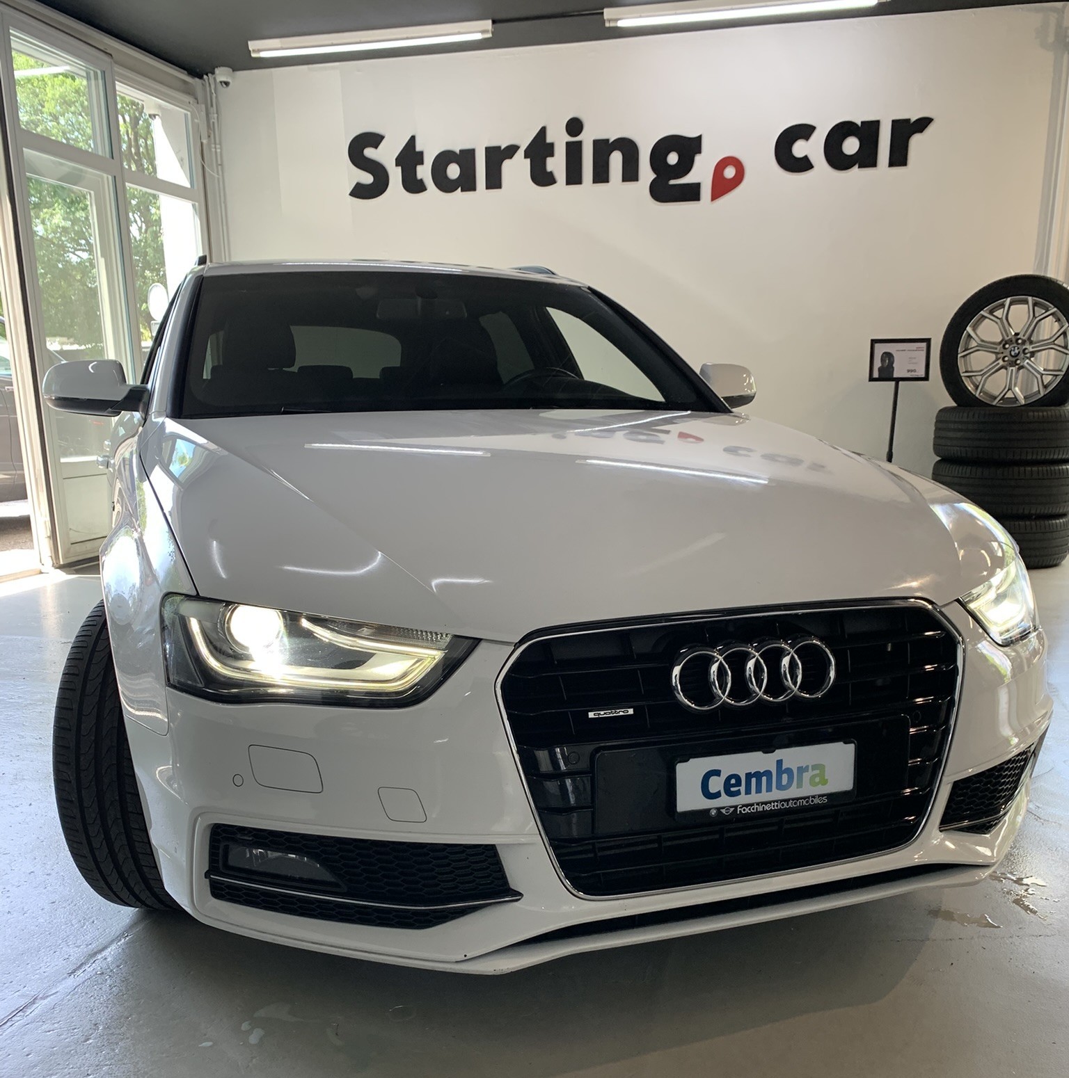 AUDI A4 Avant 1.8 TFSI quattro-image-0