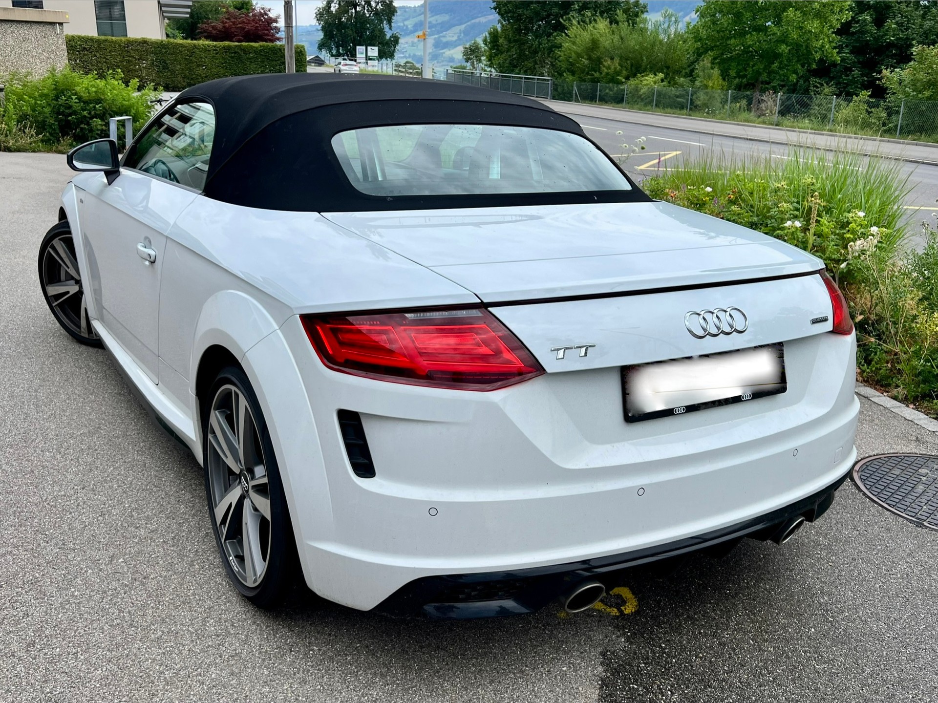 AUDI 2.0 45 TFSI quattro S-Tronic-image-5