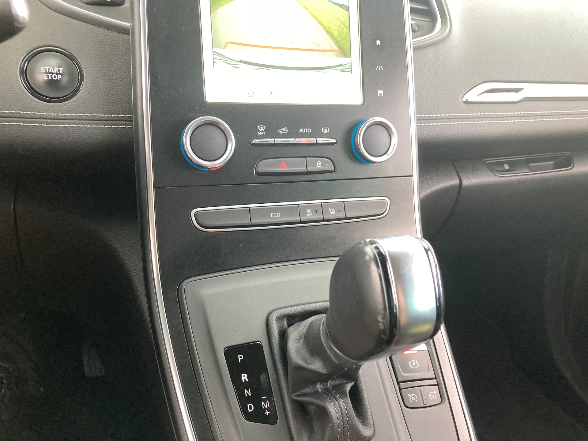 RENAULT Grand Scénic 1.5 dCi Intens EDC-image-10