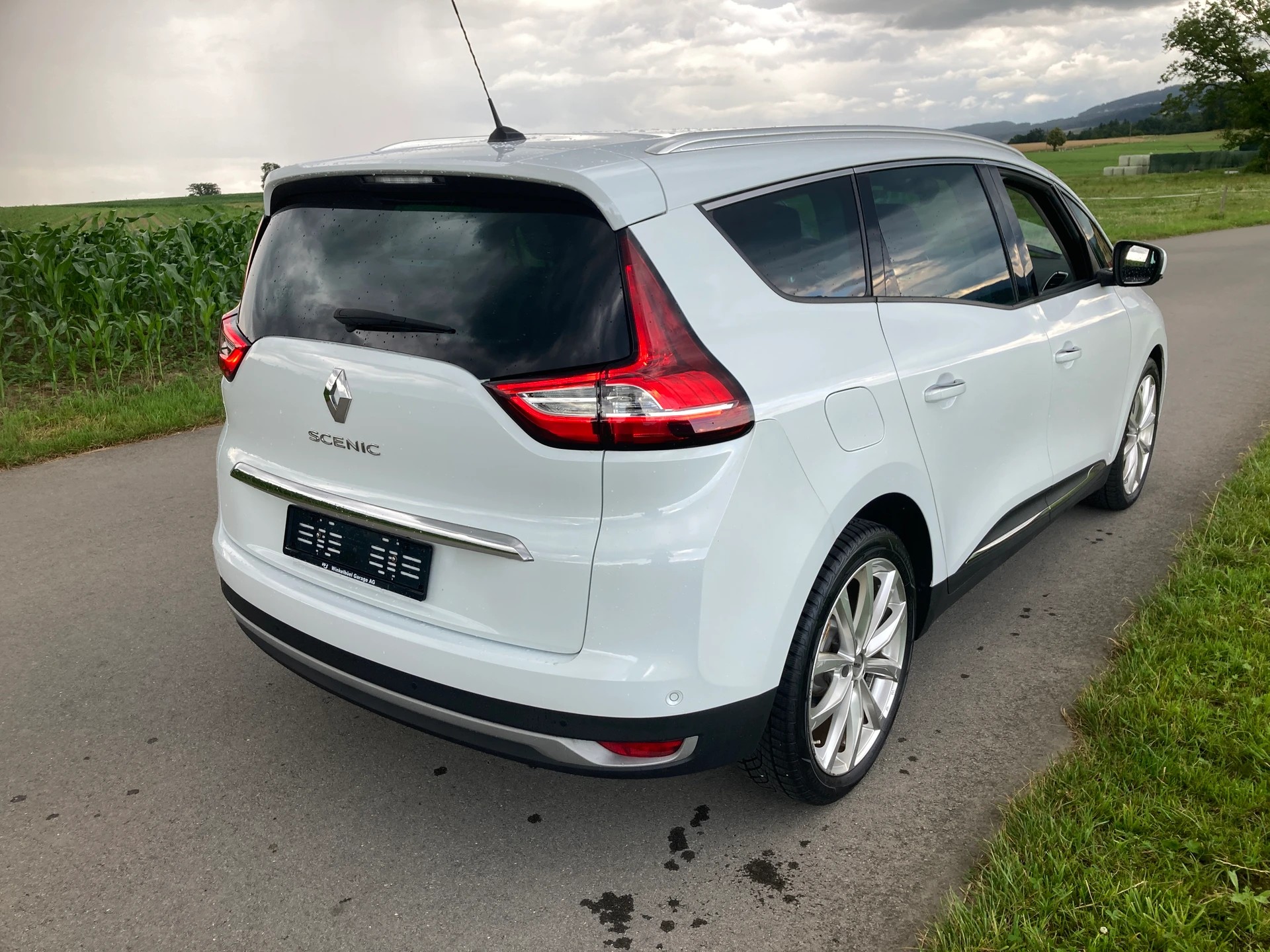 RENAULT Grand Scénic 1.5 dCi Intens EDC-image-2