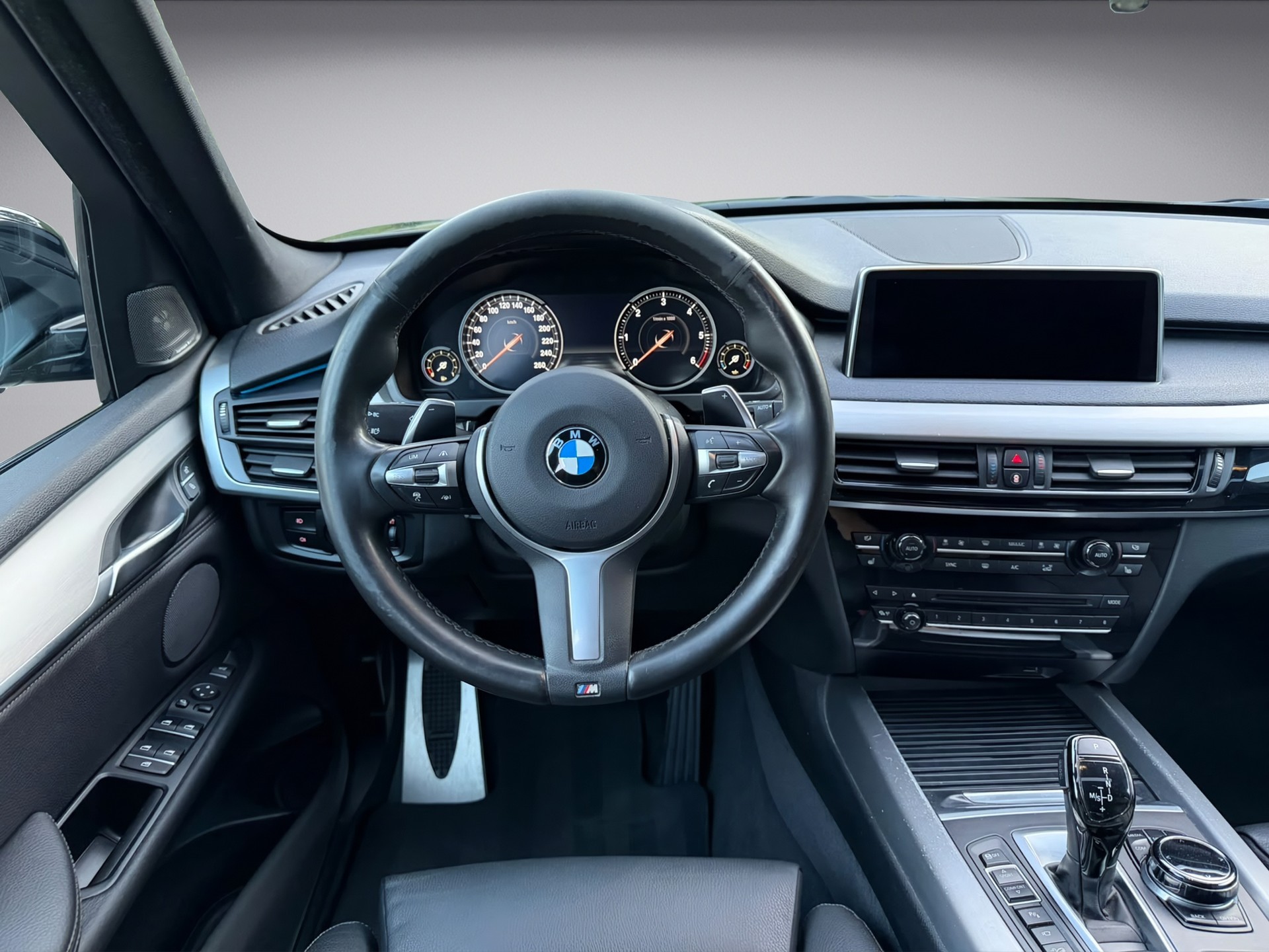 BMW X5 xDrive 30d Pure M Sport Steptronic * Facelift * M Paket *-image-8