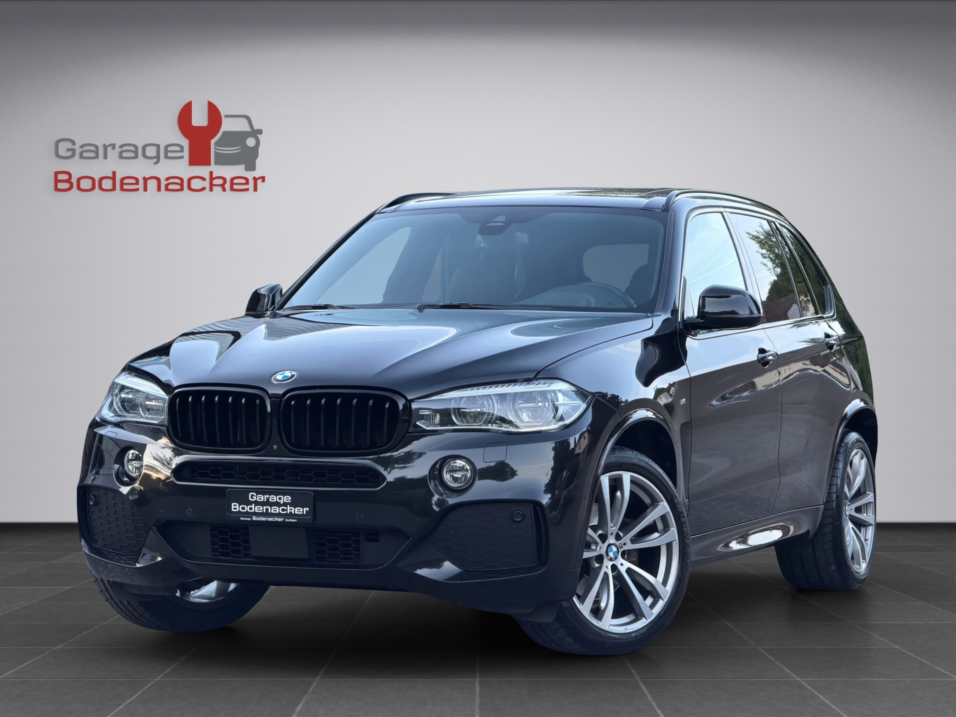 BMW X5 xDrive 30d Pure M Sport Steptronic * Facelift * M Paket *-image-1