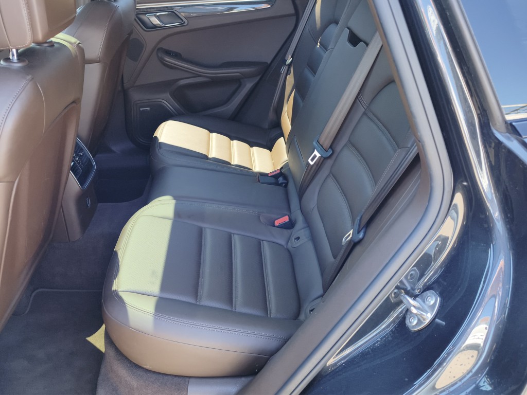 PORSCHE Macan 3.0 V6 S Diesel PDK APPROVED BIS 04.2028-image-3