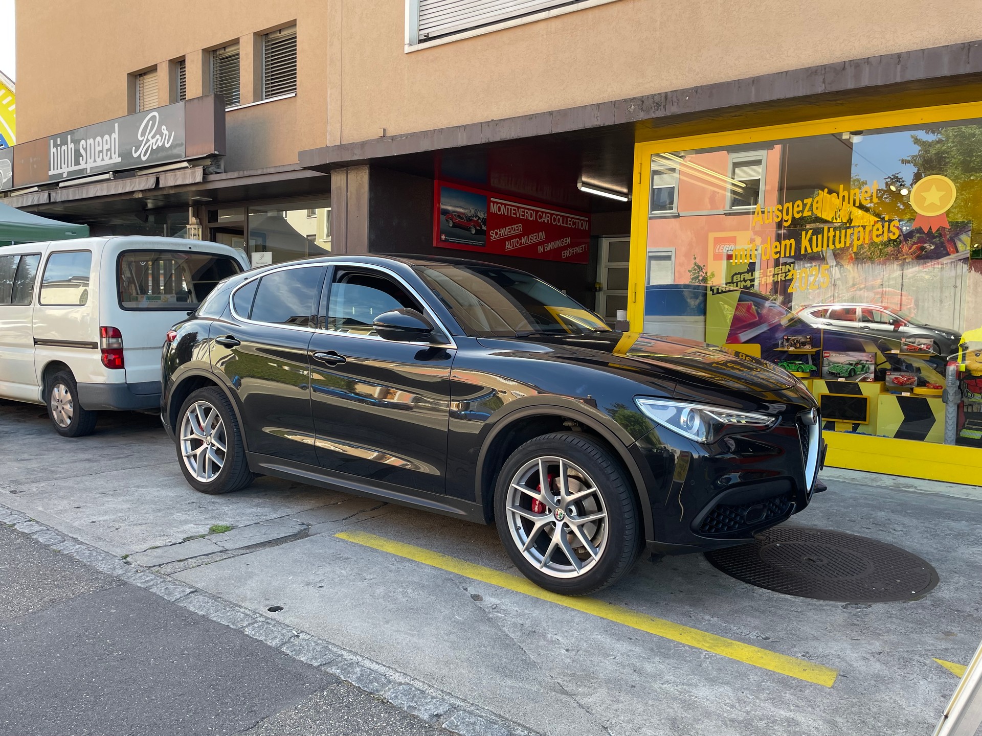 ALFA ROMEO Stelvio 2.0 Executive Q4 Automatic, Frisch ab MFK 30.07.2026-image-3