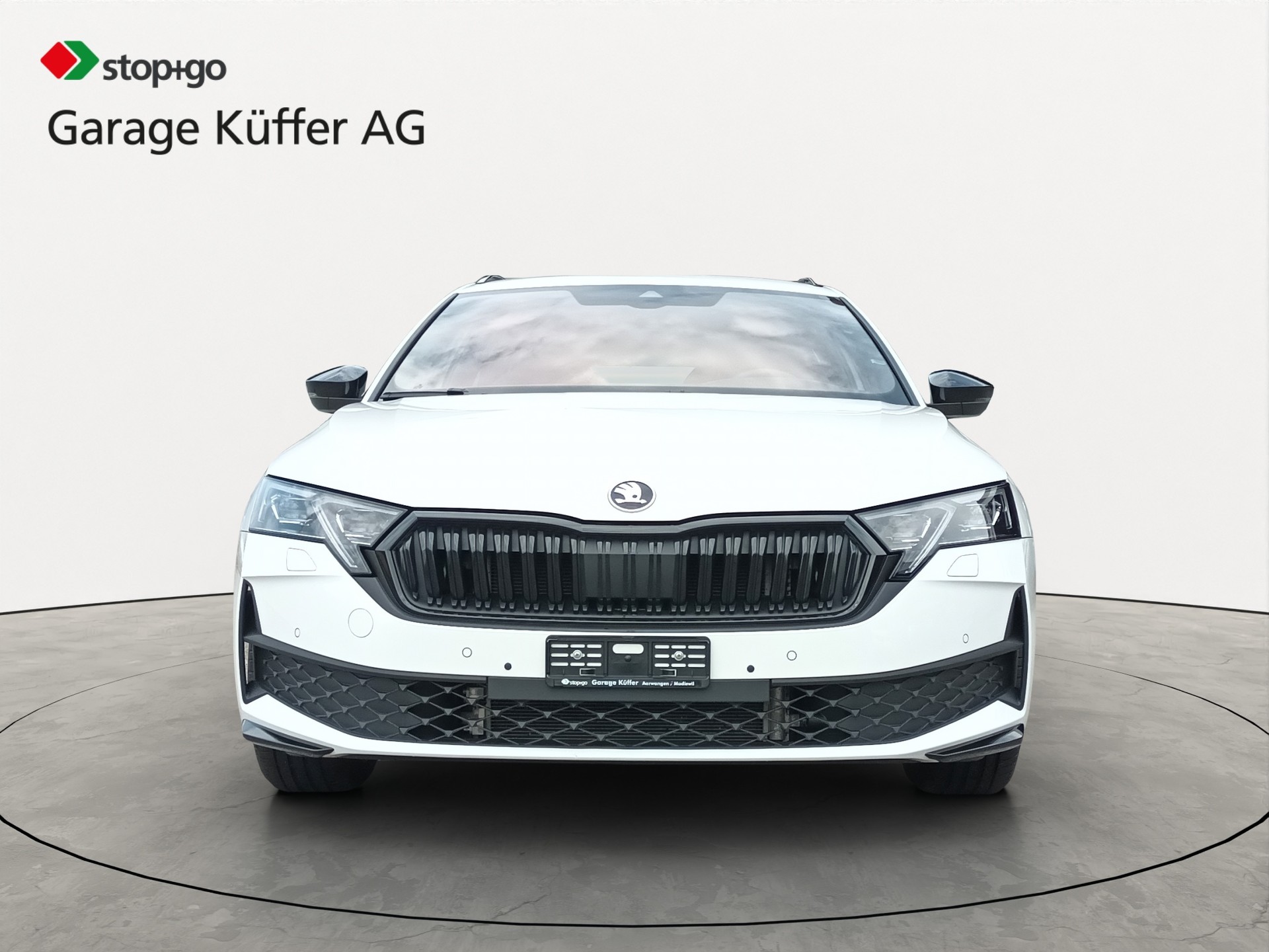 SKODA Octavia Combi 1.5 TSI mHEV DSG Sport Line-image-1