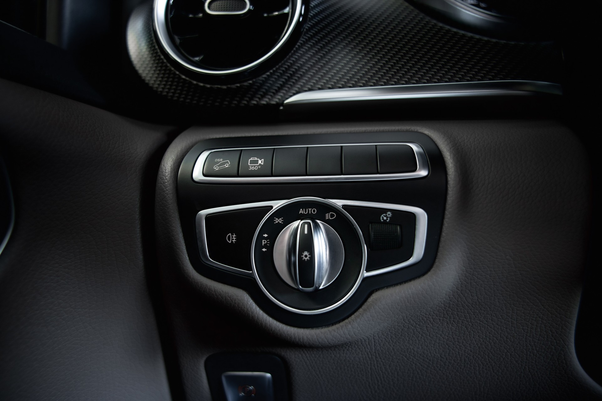 MERCEDES-BENZ V 300 d lang AMG Line Avantgarde 4Matic 9G-Tronic-image-35
