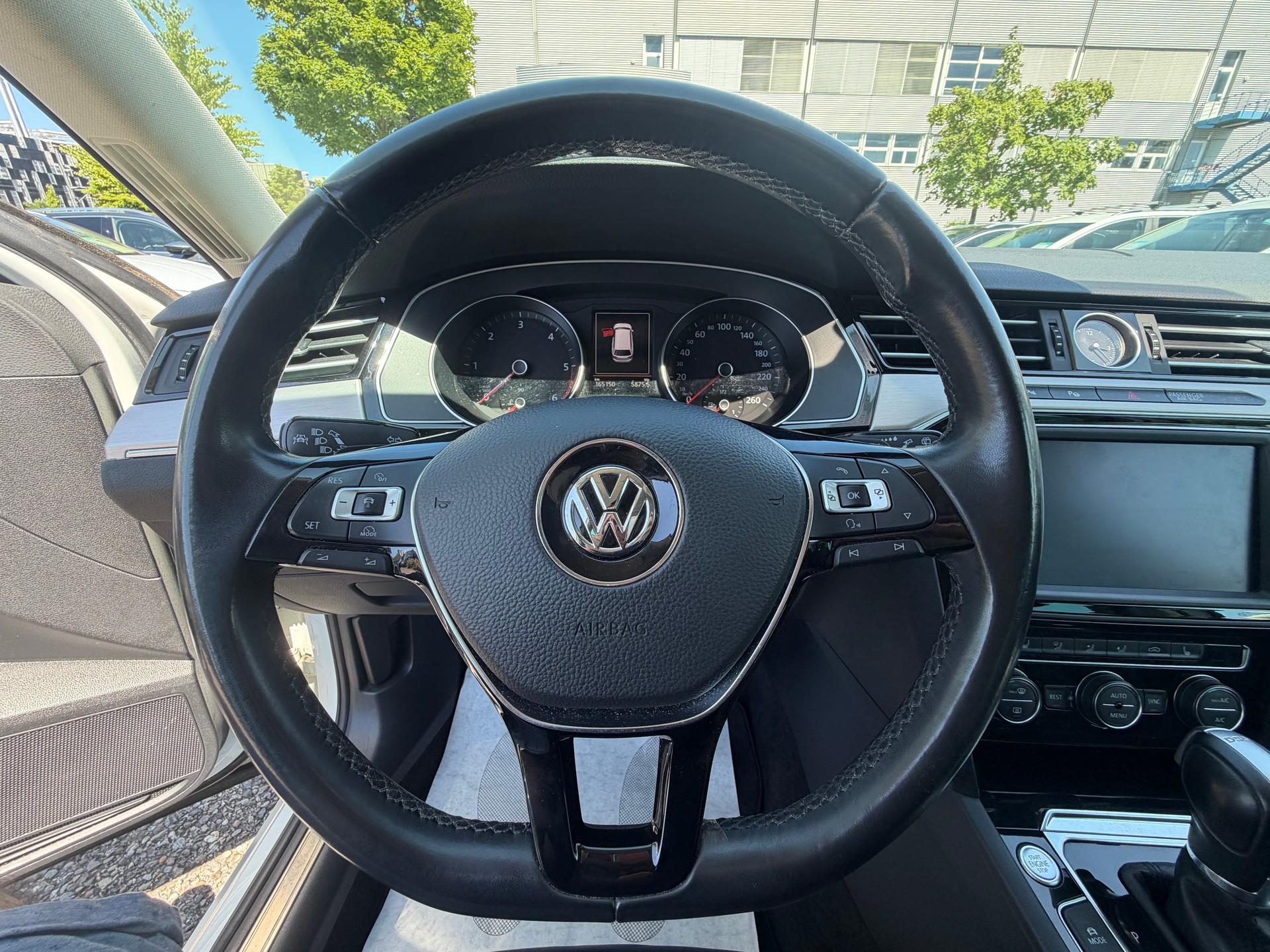 VW Passat Variant 2.0 TDI BMT Highline DSG ***MFK 03.07.2026***-image-11